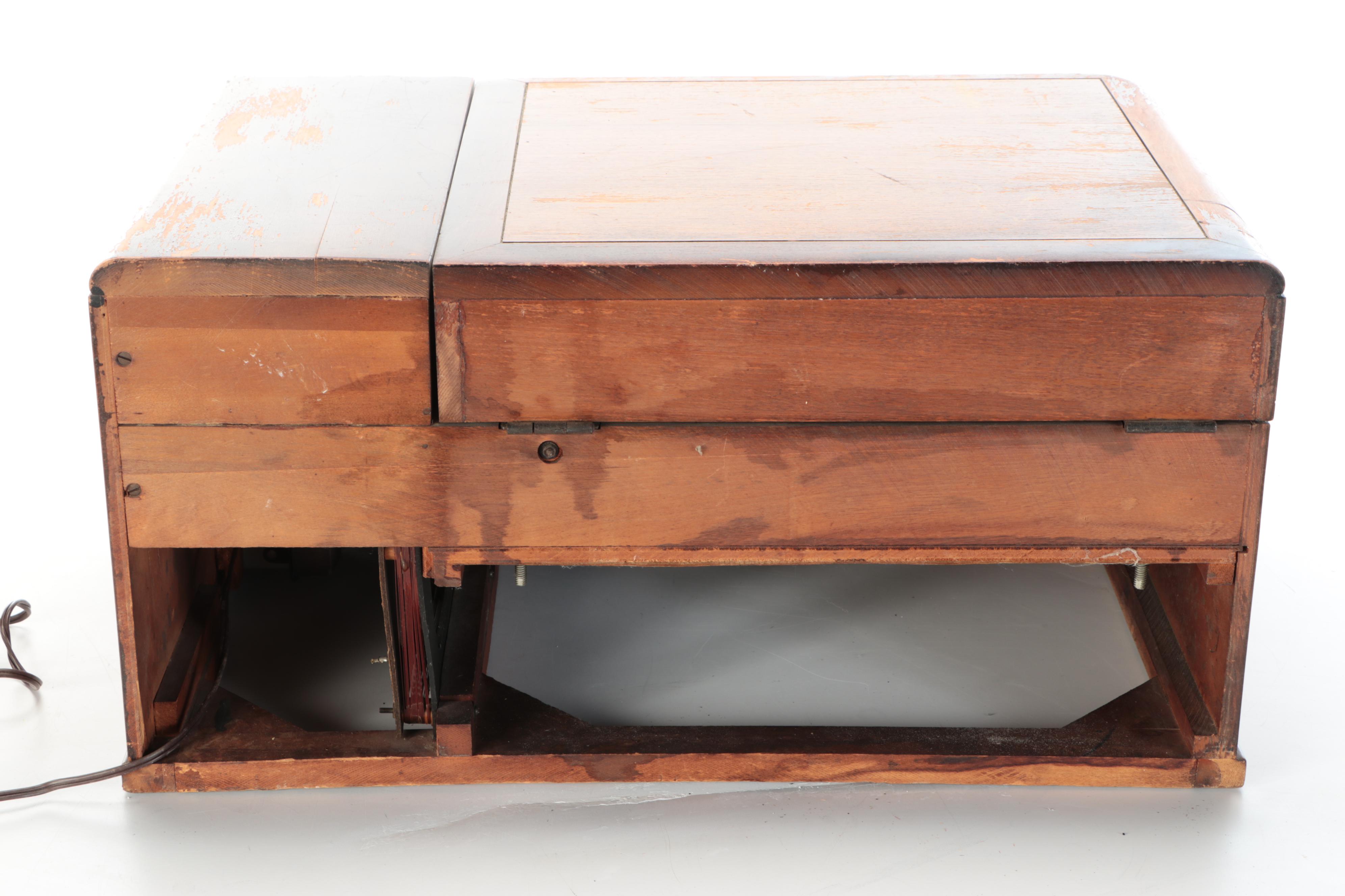 Philco Art Deco Style Wood Tabletop Record Player and Tube Radio, 1940s