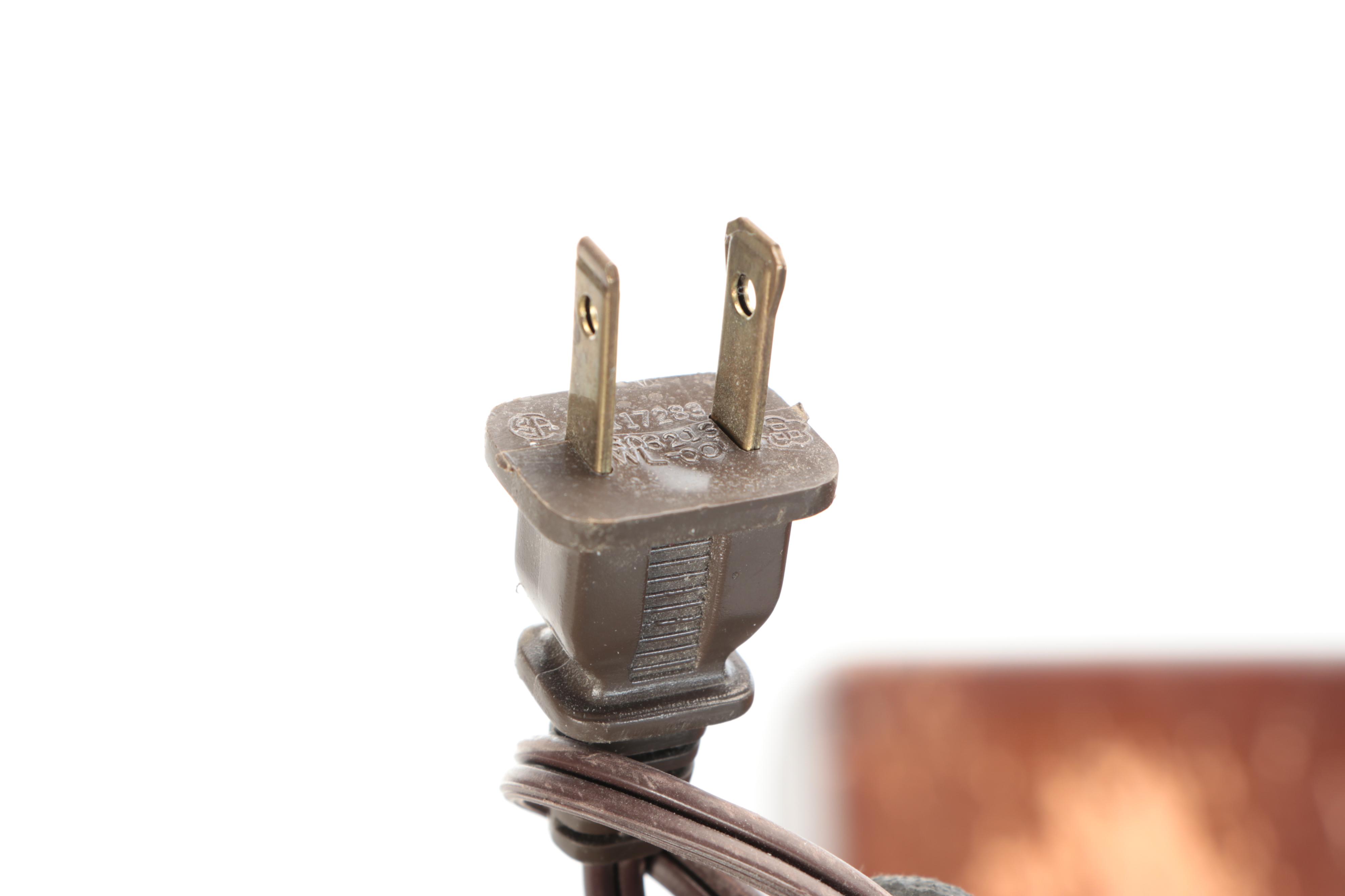 Philco Art Deco Style Wood Tabletop Record Player and Tube Radio, 1940s