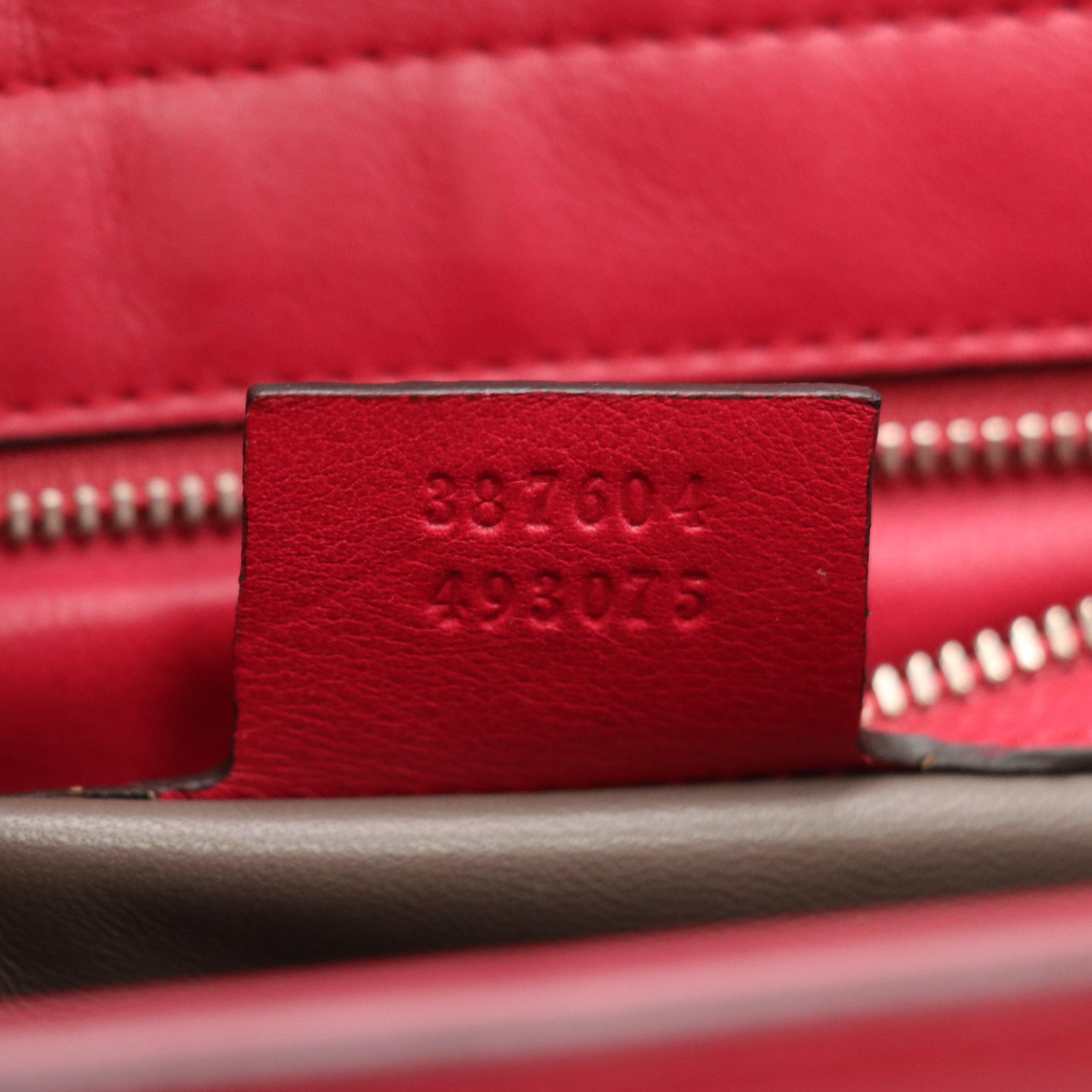 Gucci Interlocking G Back Zipper Shoulder Bag in Calfskin Leather