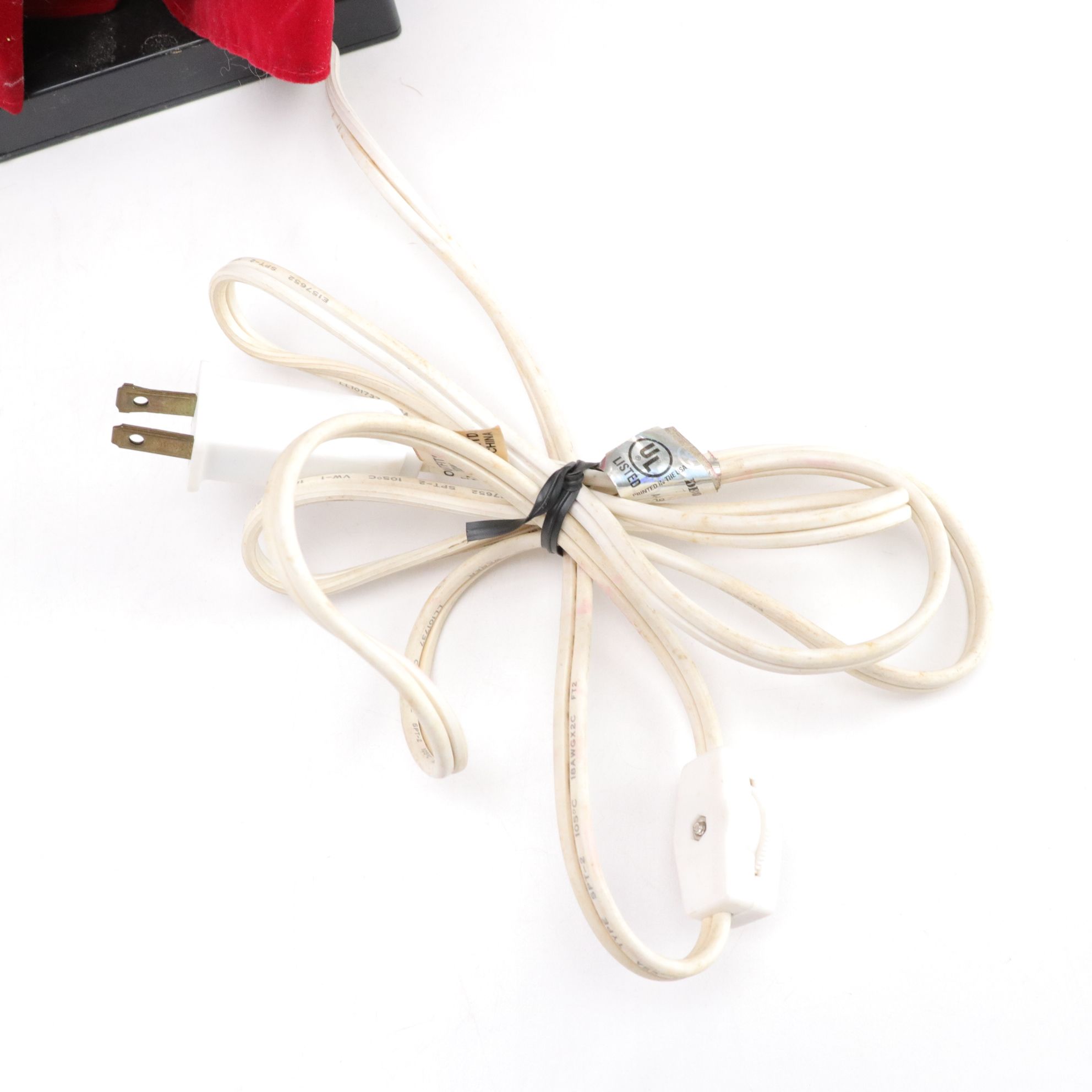 Santa Claus and Mrs. Claus with Light Post in Set of Animated Caroling Figures