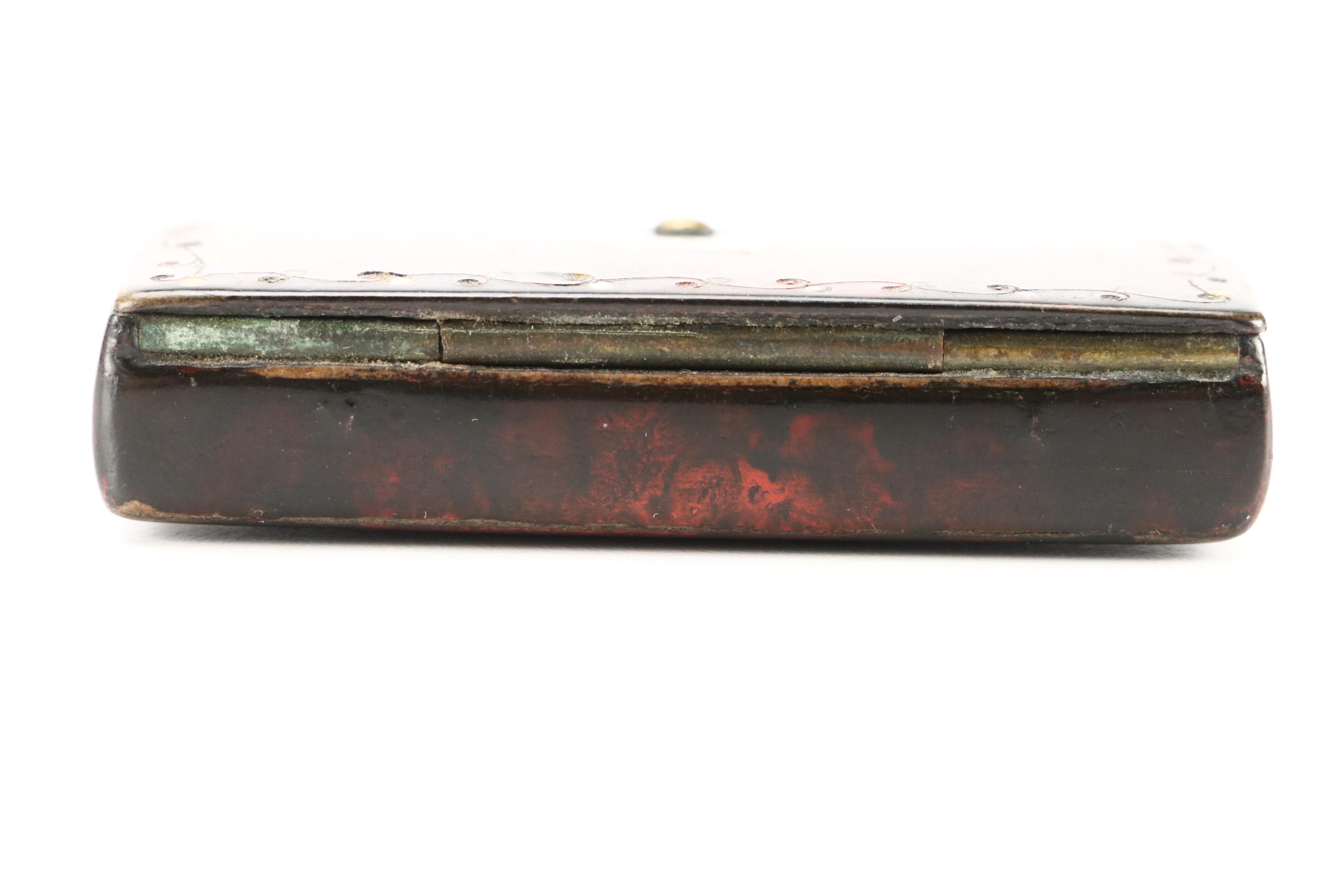 Continental Victorian Abalone and Tortoiseshell Snuffbox