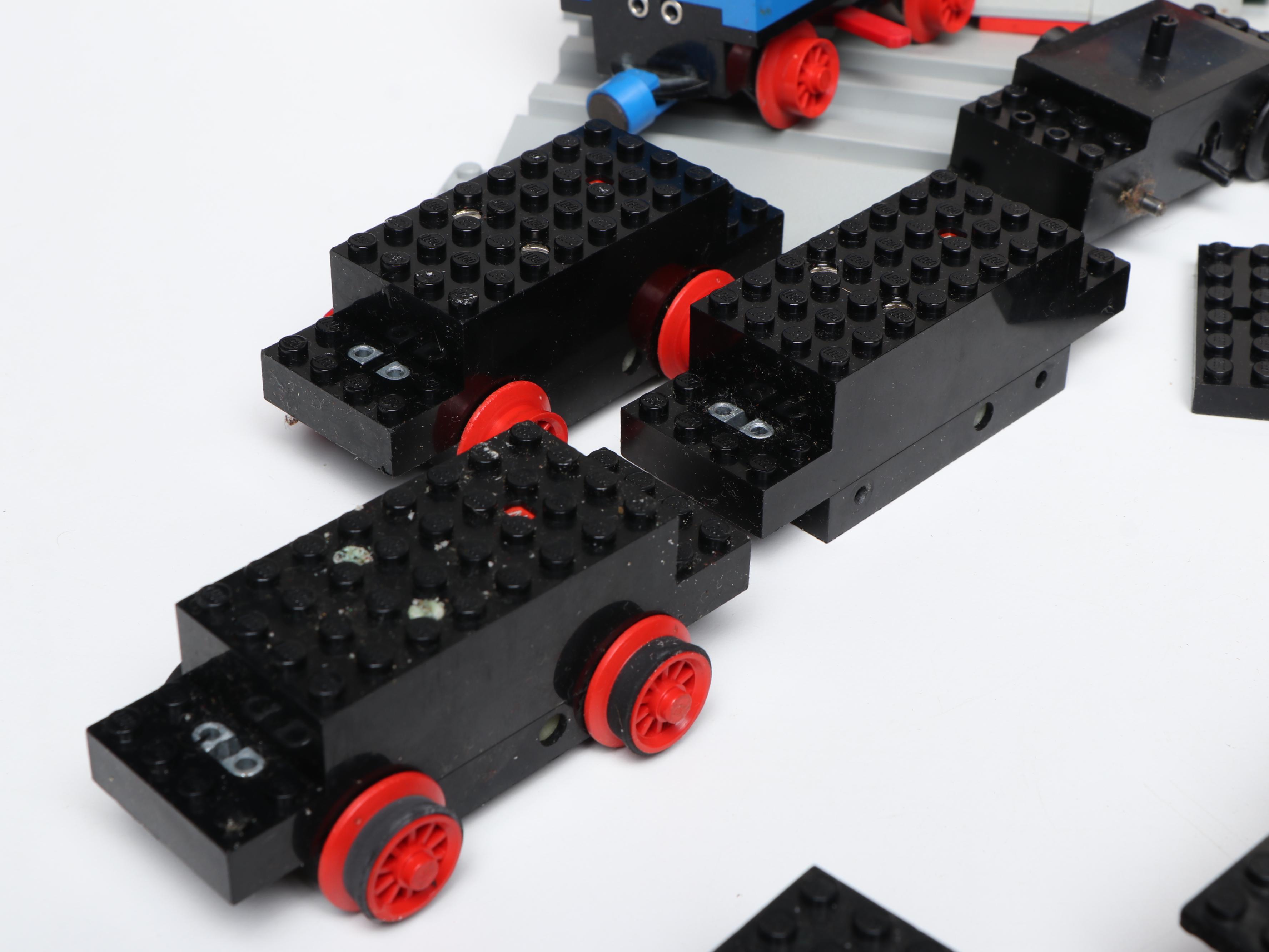 Wood and Plastic Toy Train Sets with National Geographic Our Universe Space Kit