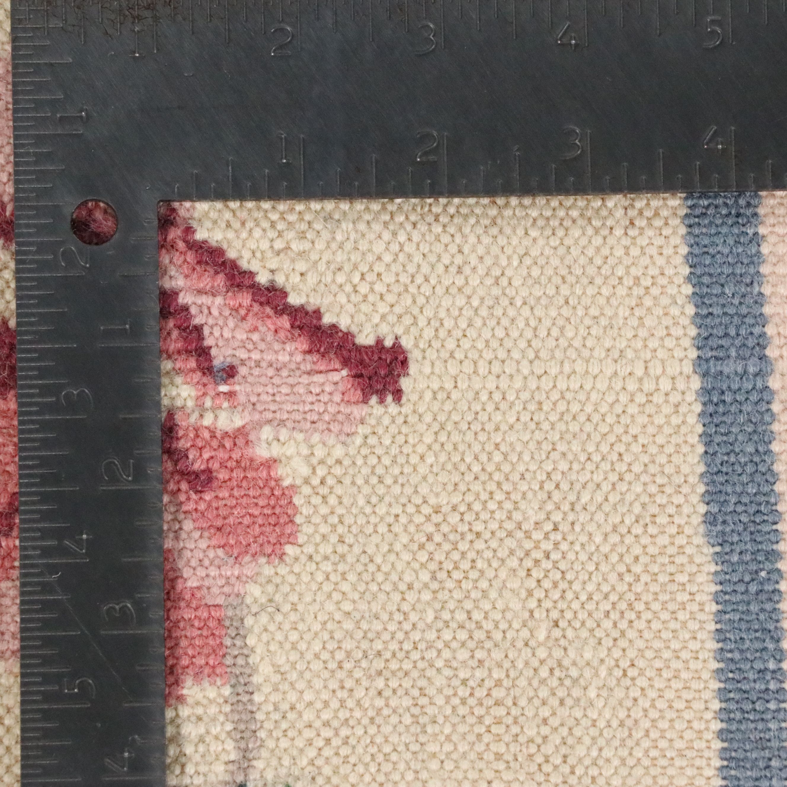 8'3 x 9'7 Handwoven Besarabian Floral Area Rug