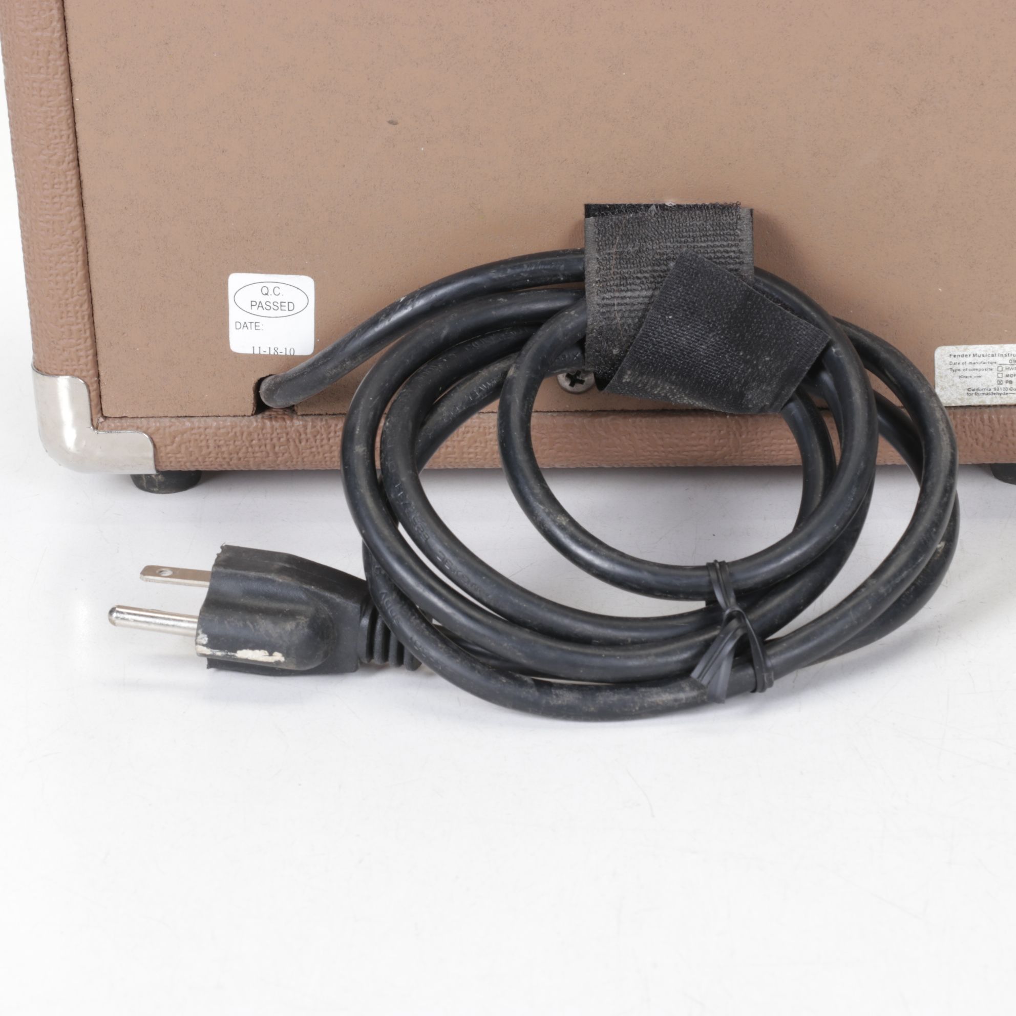 Fender Acoustic Guitar Combo Amp in Beige