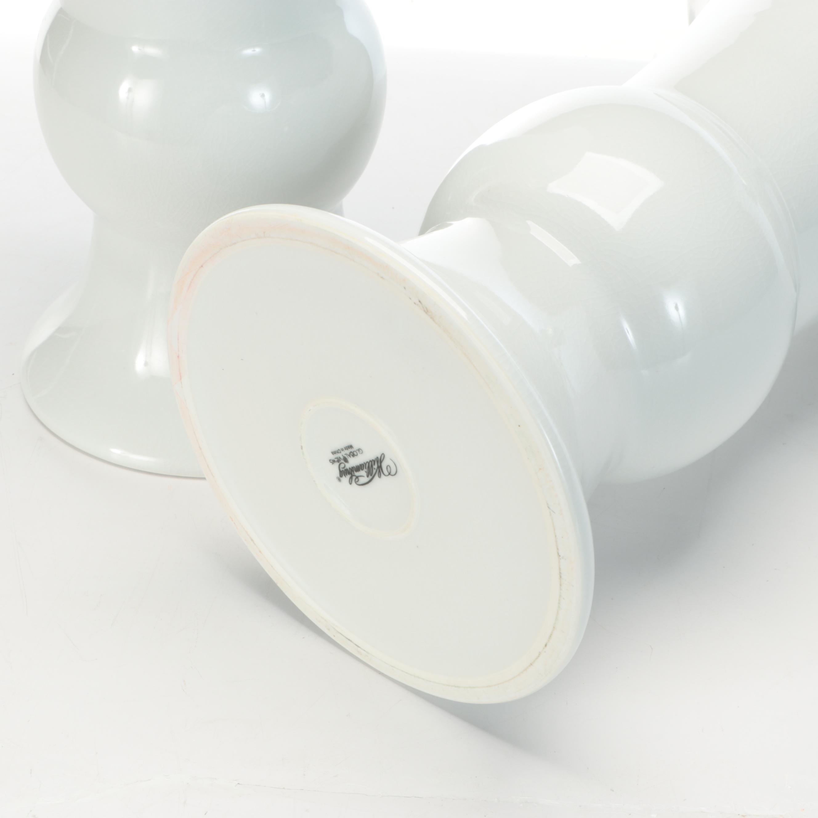 Chinese Williamsburg White Craquelure Ceramic Vases