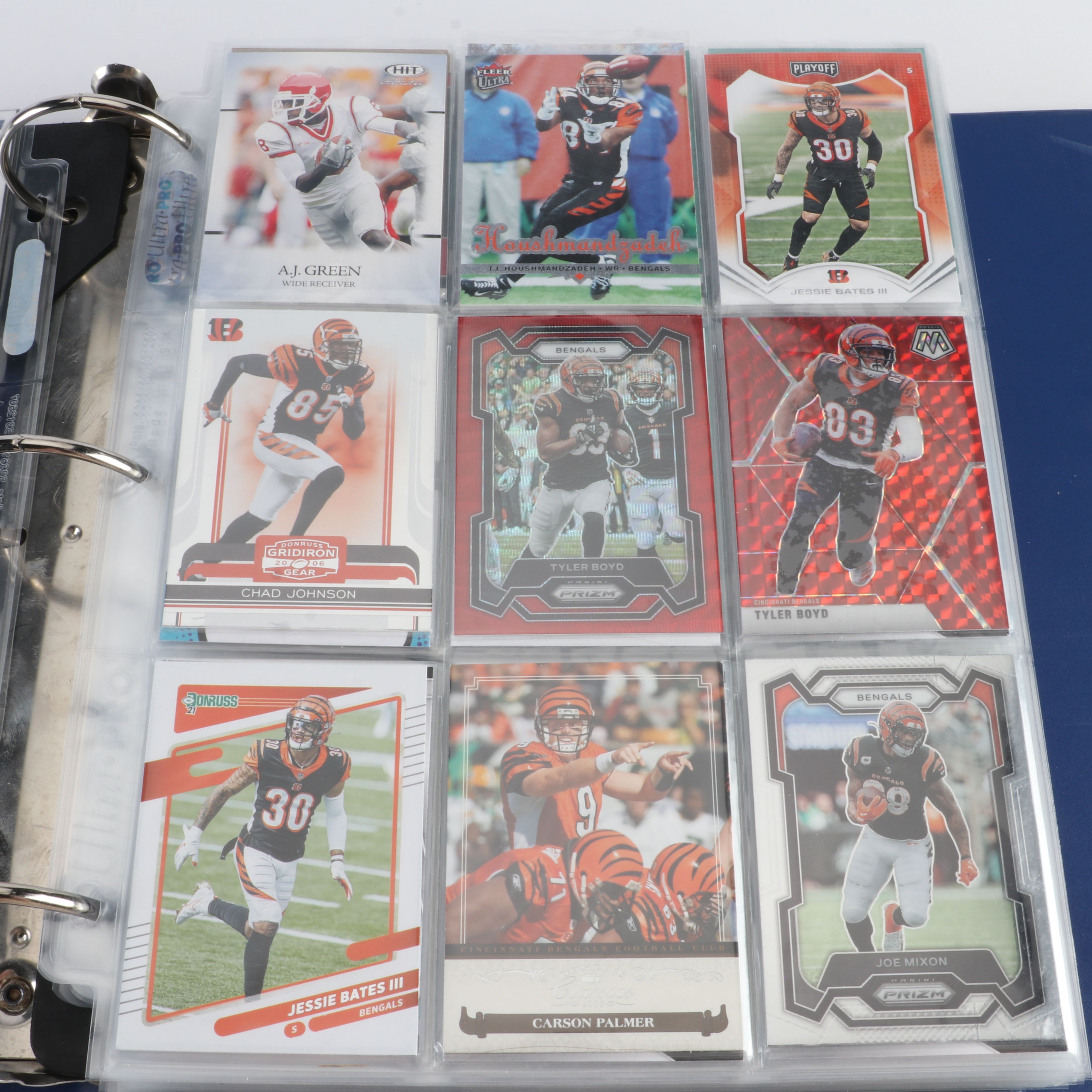 Large Collection of General Sports Trading Cards, Including Autographed Cards