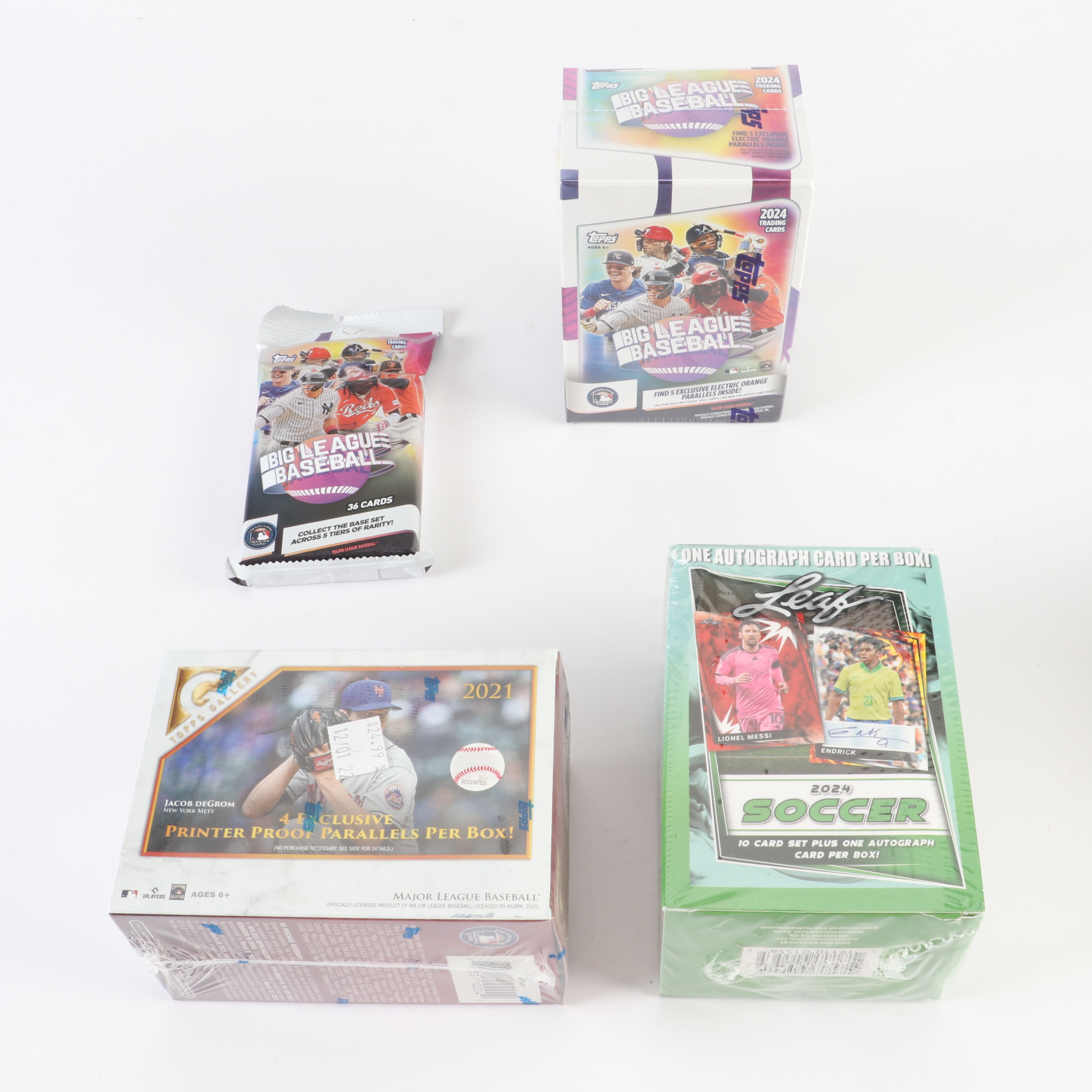 Large Collection of General Sports Trading Cards, Including Autographed Cards