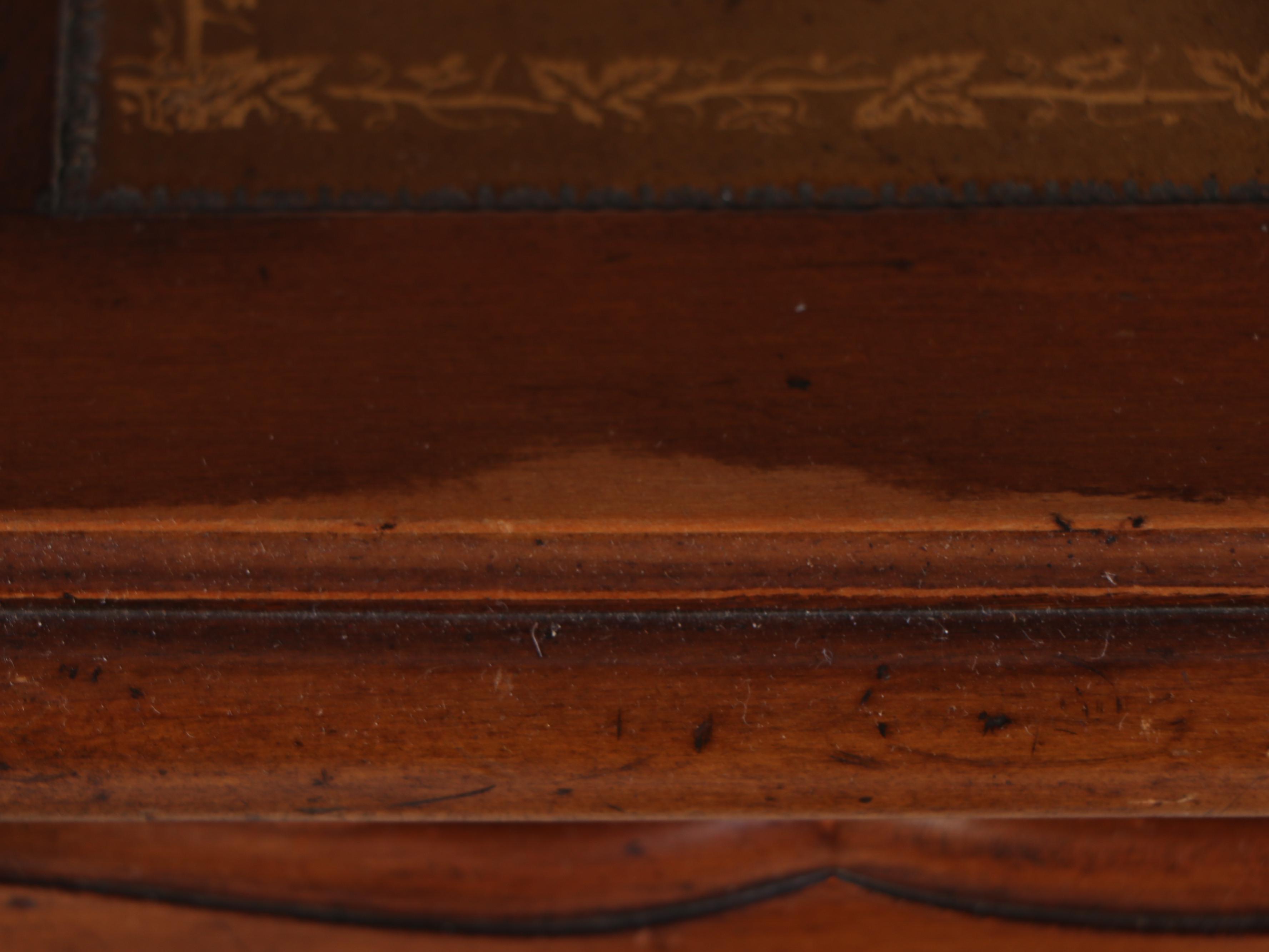 Townsend Mfg Co. French Provincial Leather Top Mahogany Desk