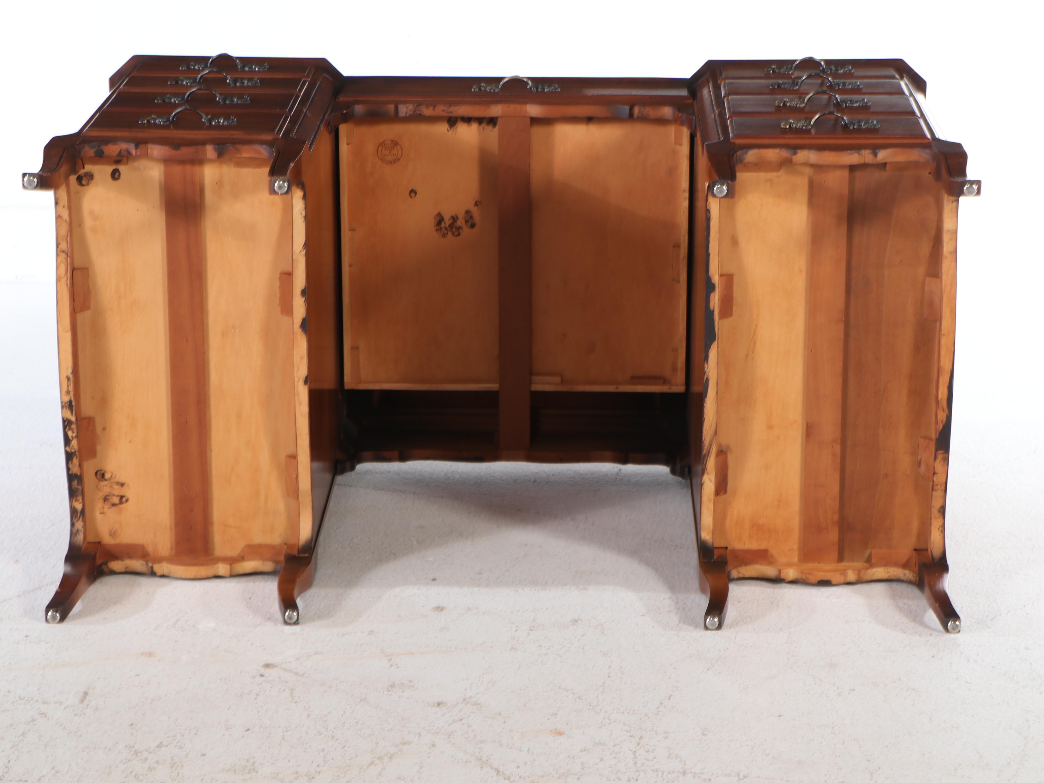 Townsend Mfg Co. French Provincial Leather Top Mahogany Desk