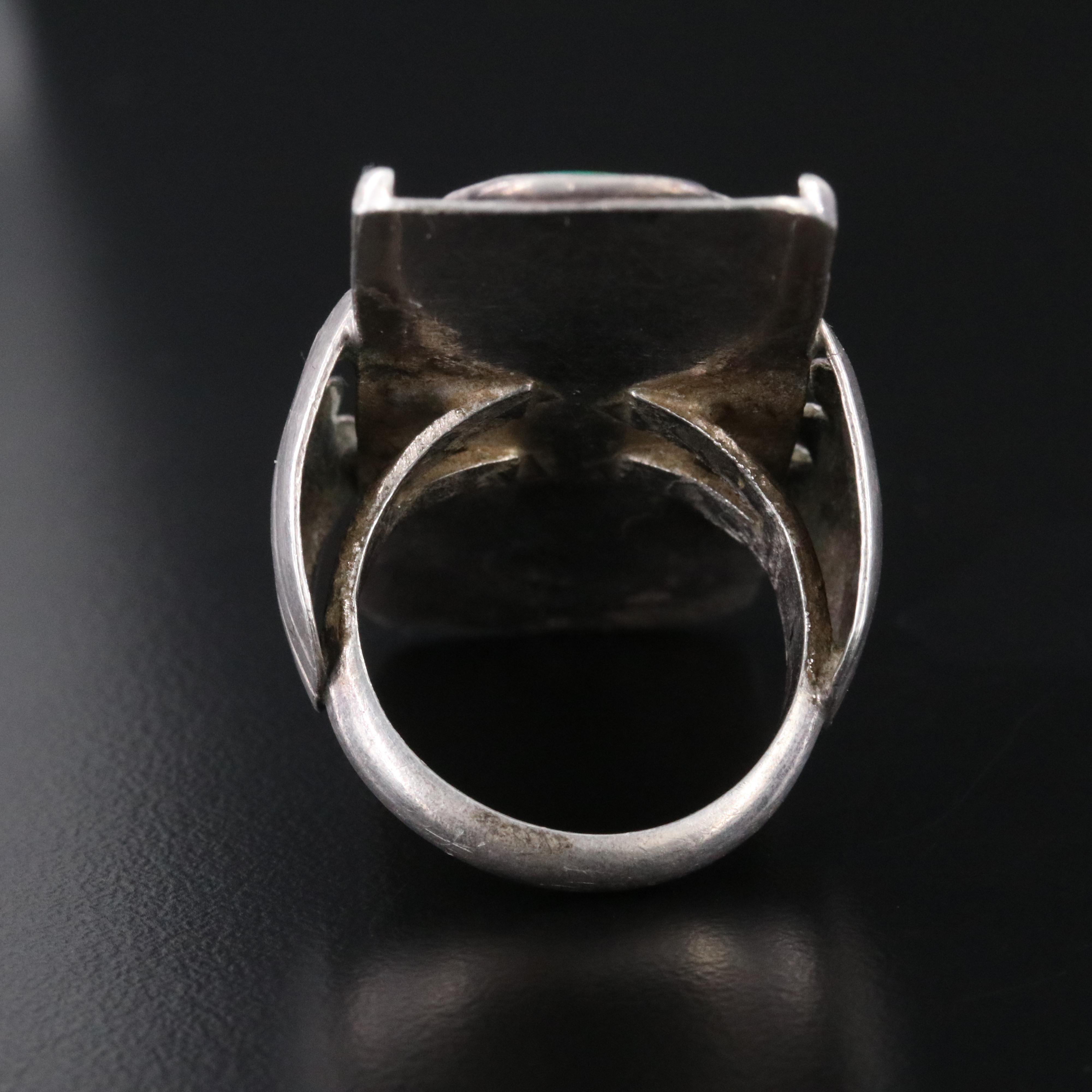 Western Style Sterling Turquoise Pointer Ring