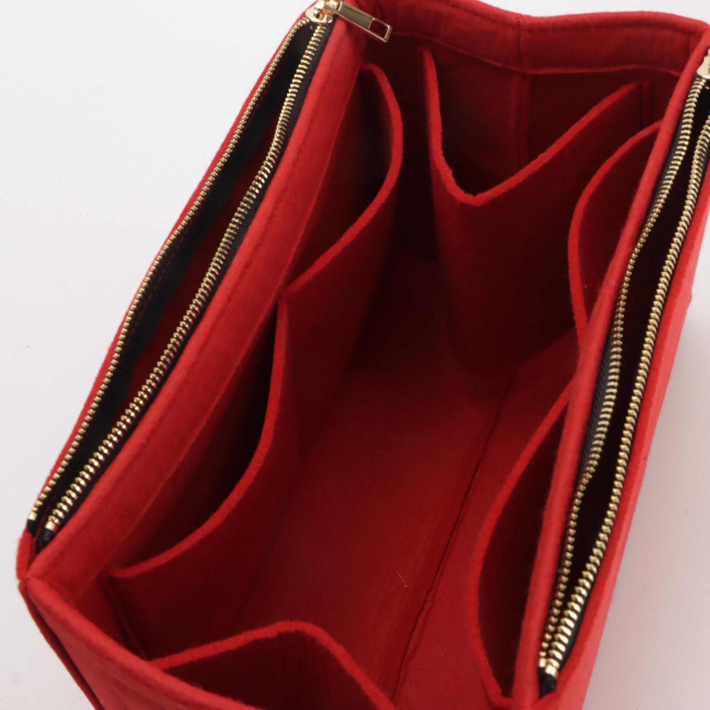 Louis Vuitton Neverfull MM Tote in Damier Ebene Canvas and Leather