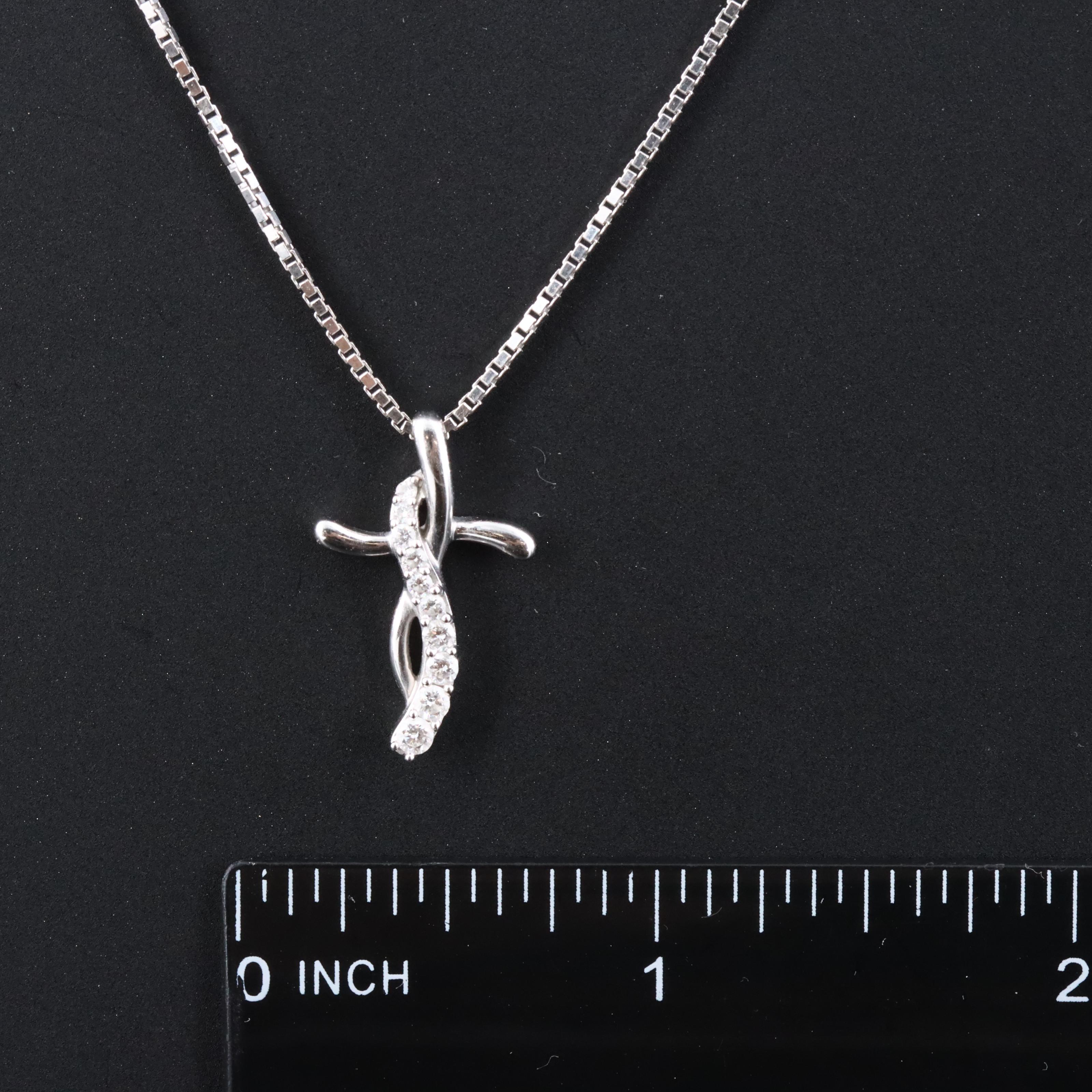 14K 0.16 CTW Diamond Cross Pendant Necklace