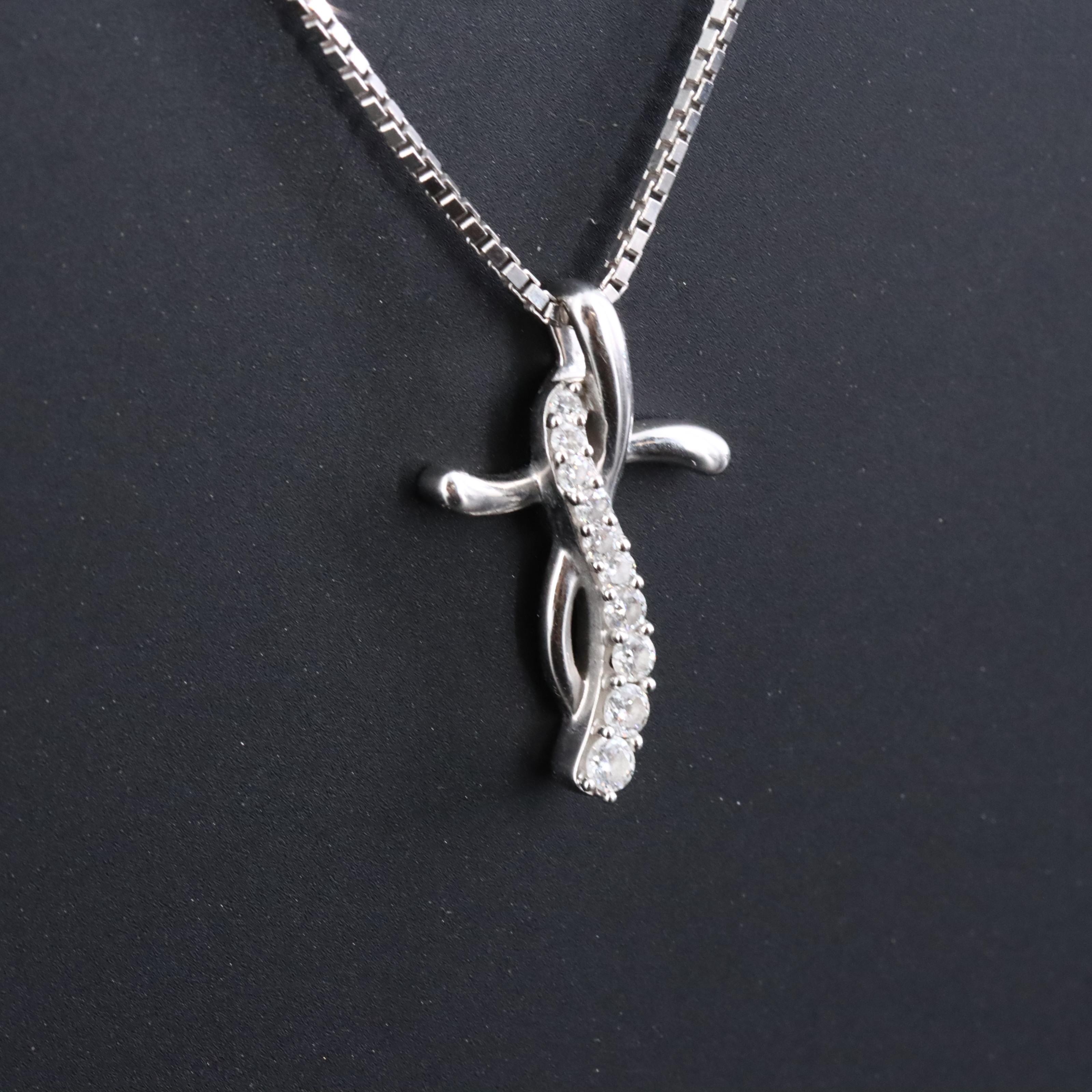 14K 0.16 CTW Diamond Cross Pendant Necklace