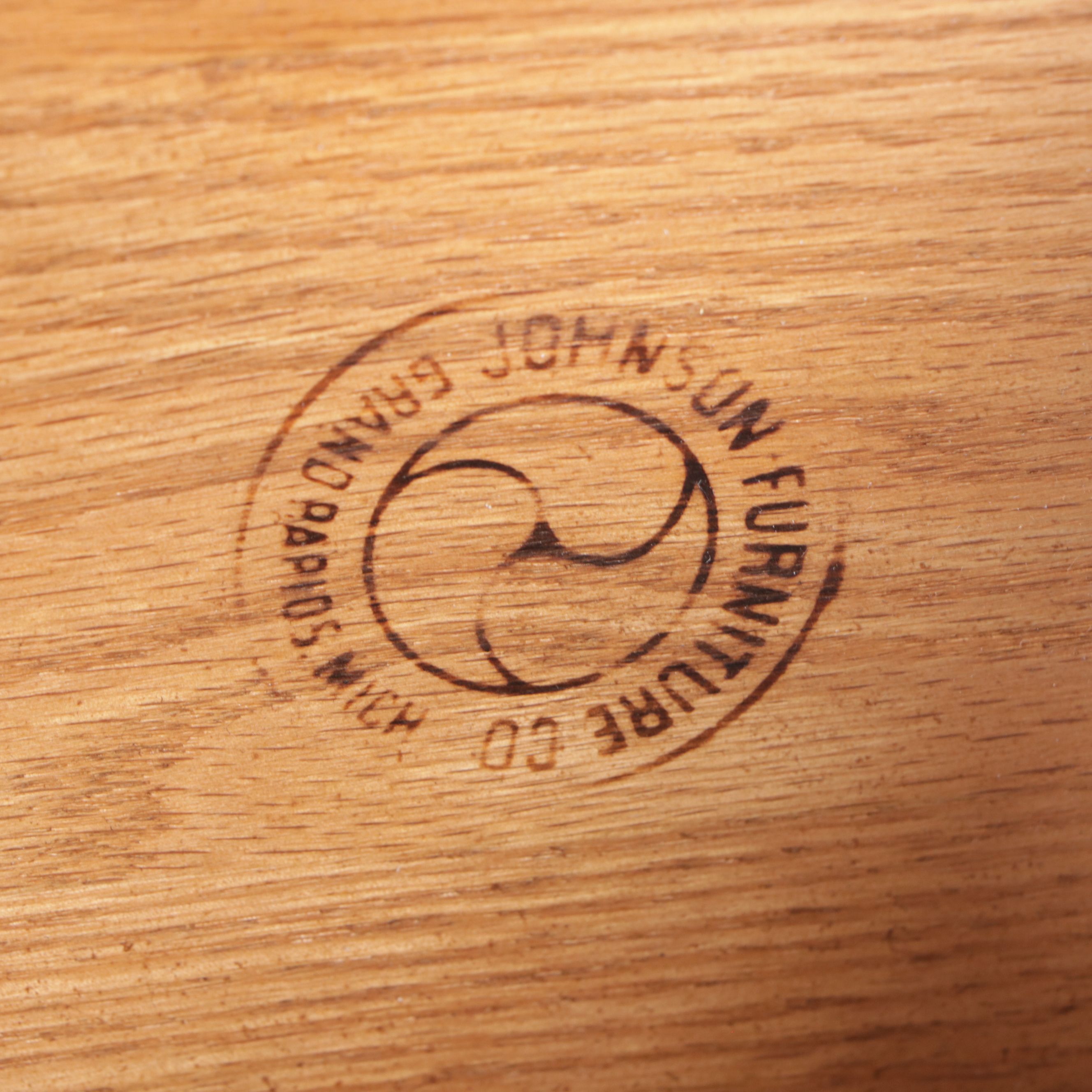 Johnson Furniture Co. Federal Style Mahogany Breakfront China Cabinet