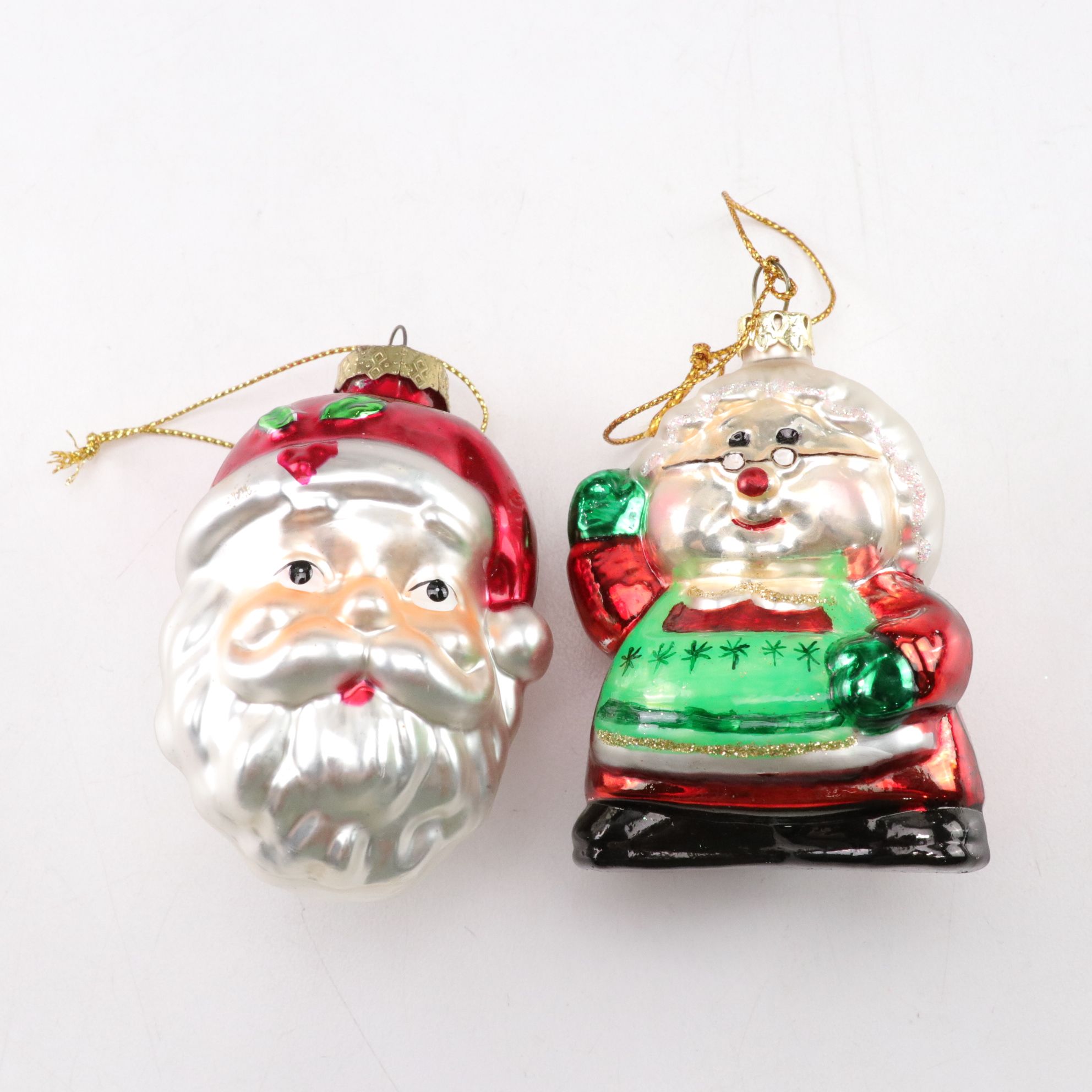 Frosty the Snowman, Santa & Other Classic Christmas Tree Ornaments