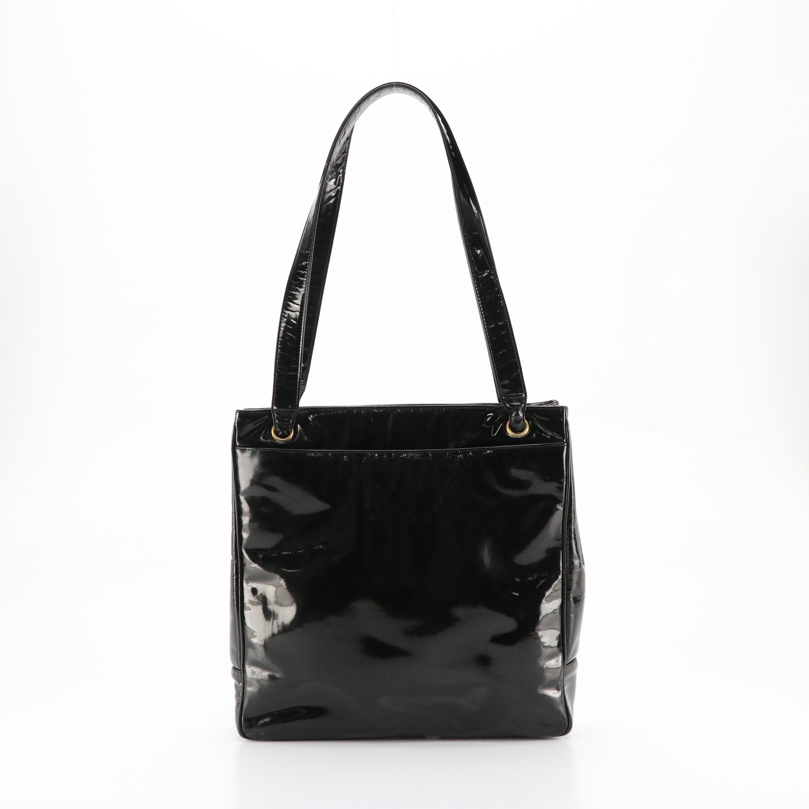Chanel CC Tote in Patent Leather