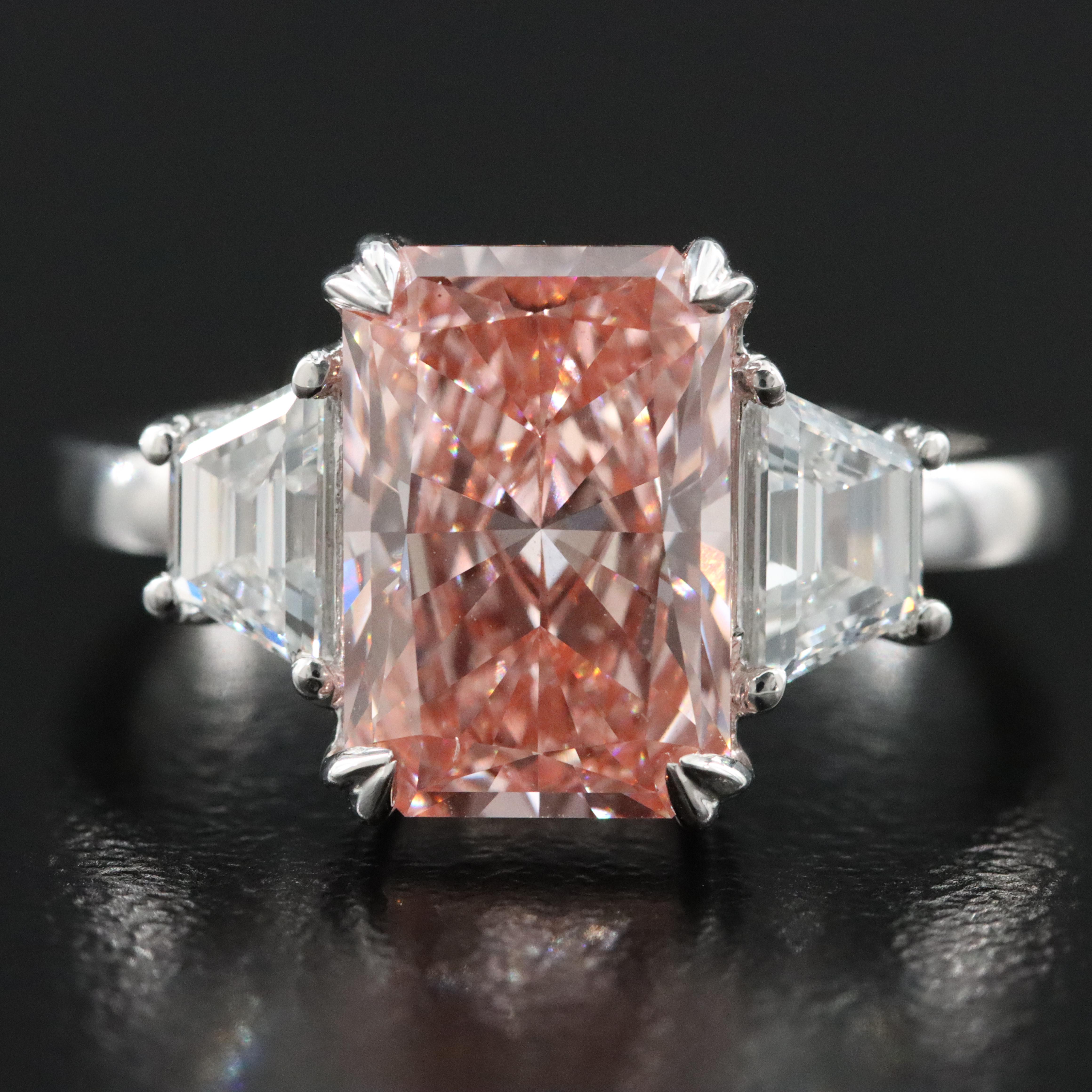 14K 3.86 CTW Lab Grown Diamond Ring with Fancy Pink Center and IGI Report