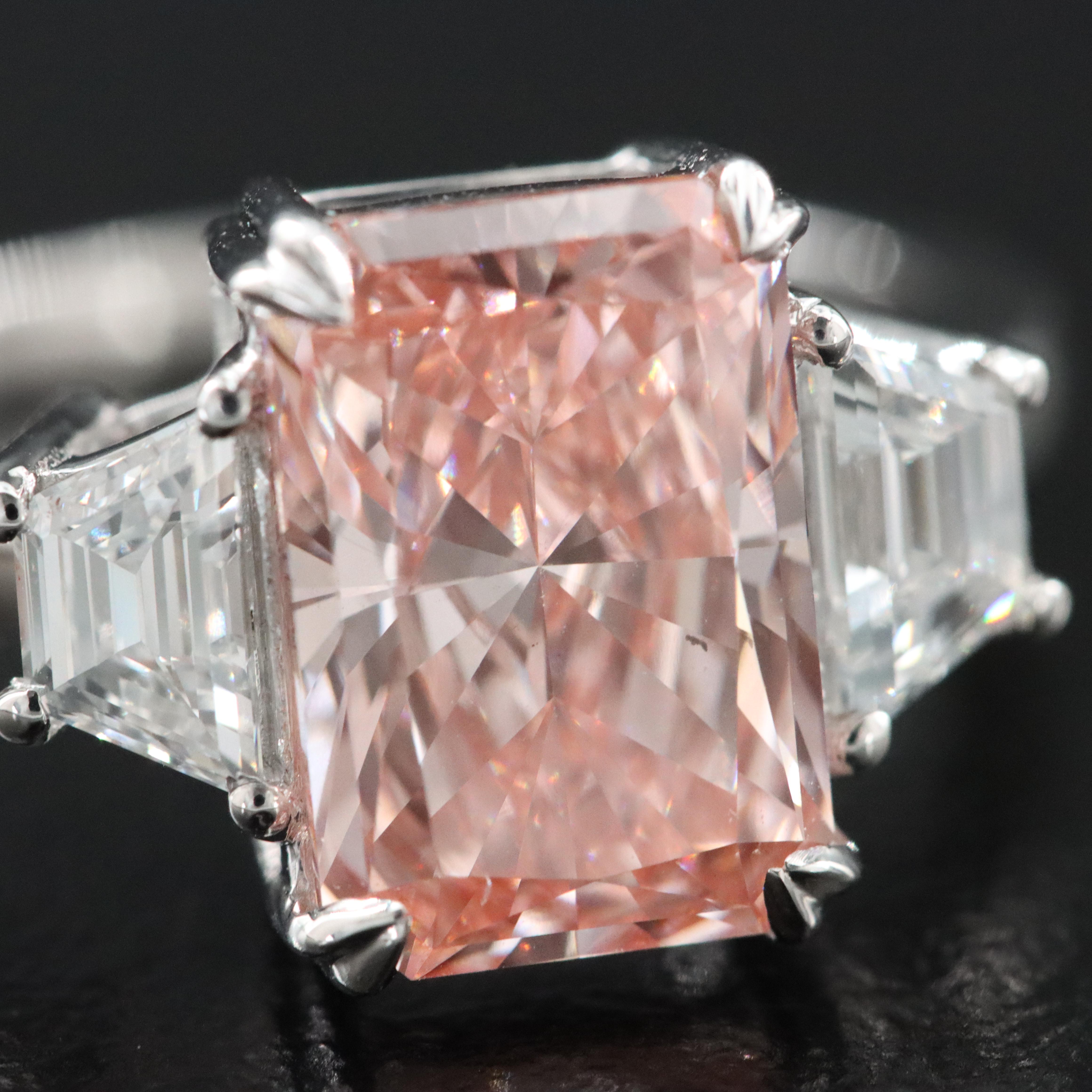 14K 3.86 CTW Lab Grown Diamond Ring with Fancy Pink Center and IGI Report
