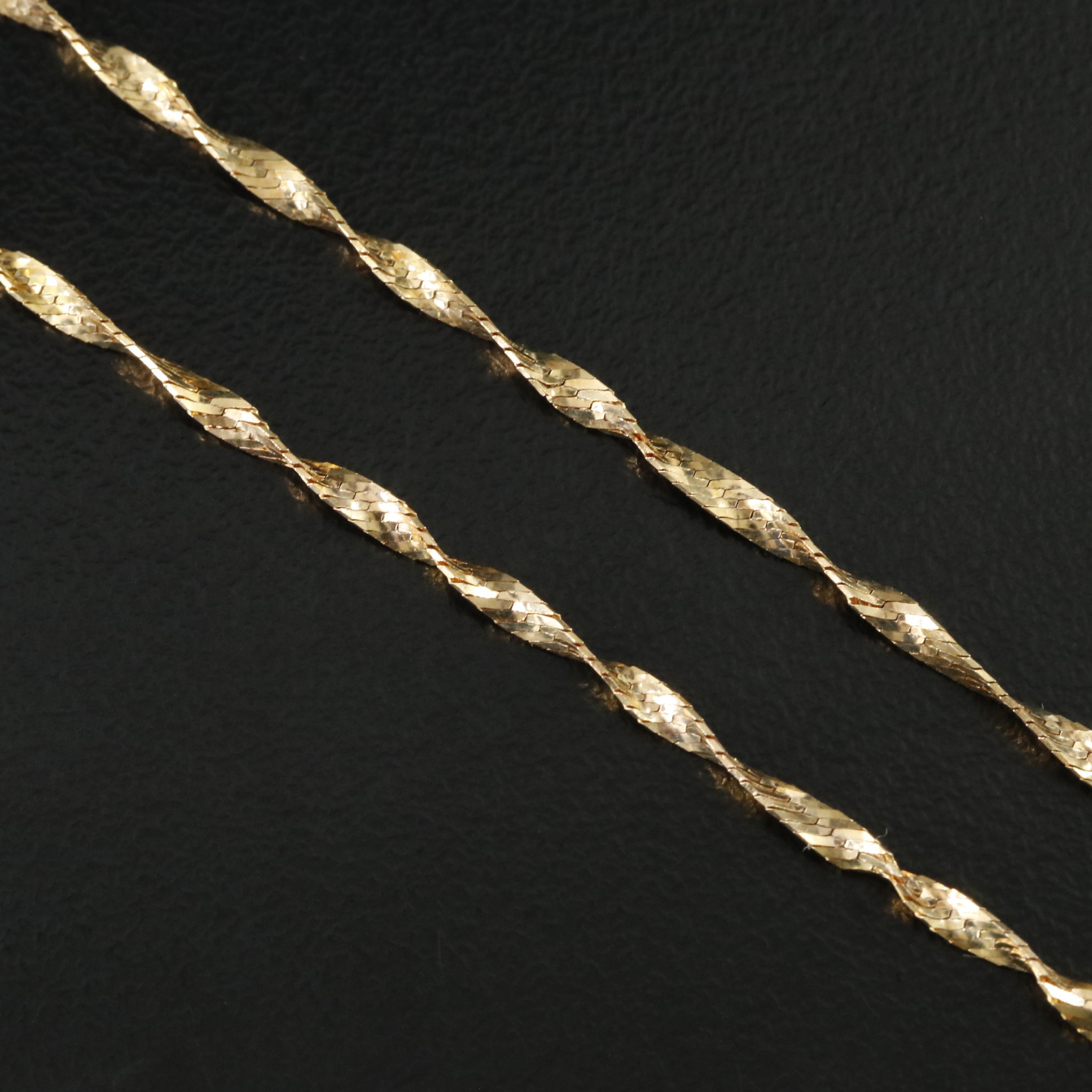 14K Twisted Herringbone Chain Necklace