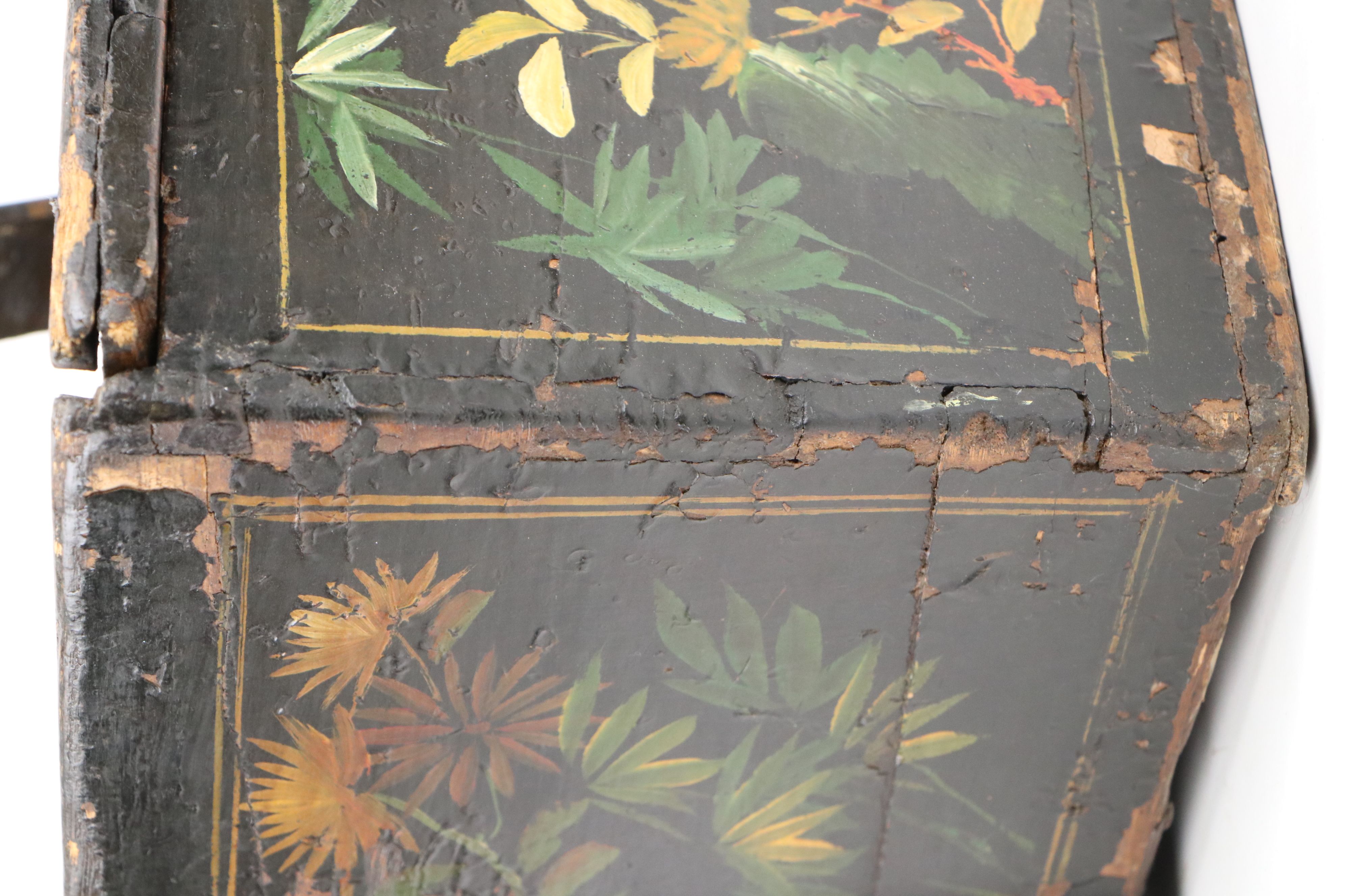 Chinese Hand-Painted Wooden Basket Lunchbox