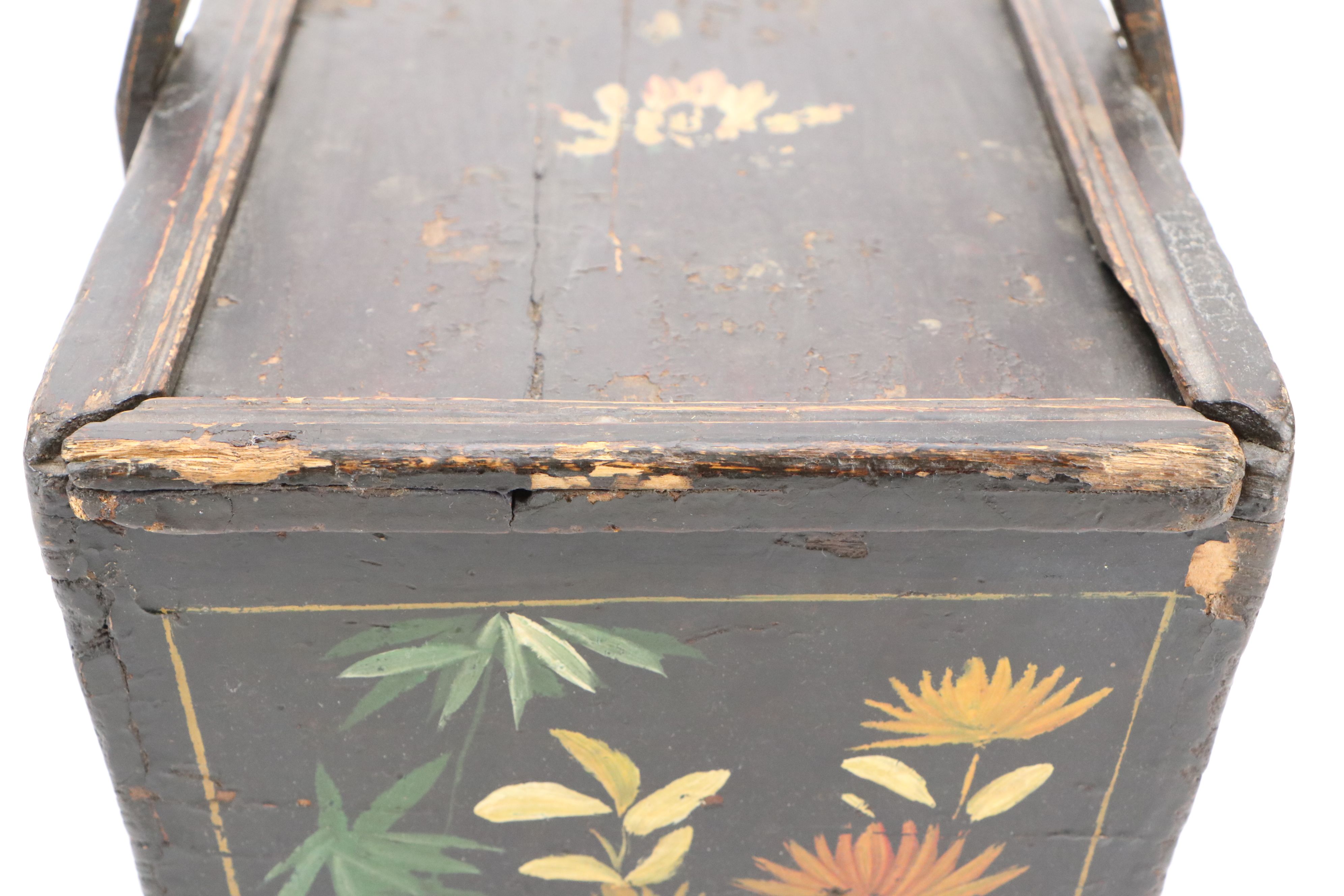 Chinese Hand-Painted Wooden Basket Lunchbox