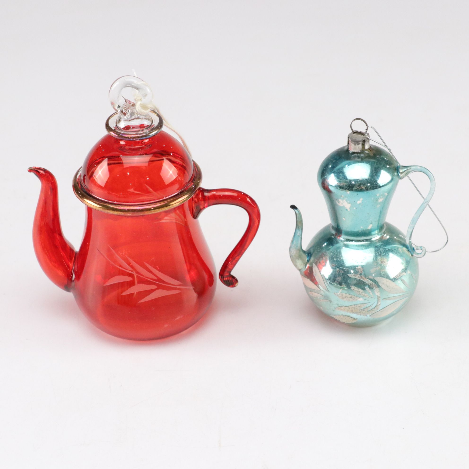 Shiny-Brite with Hand-Blown Artisan Glass Christmas Ornaments, Mid-Late 20th C.