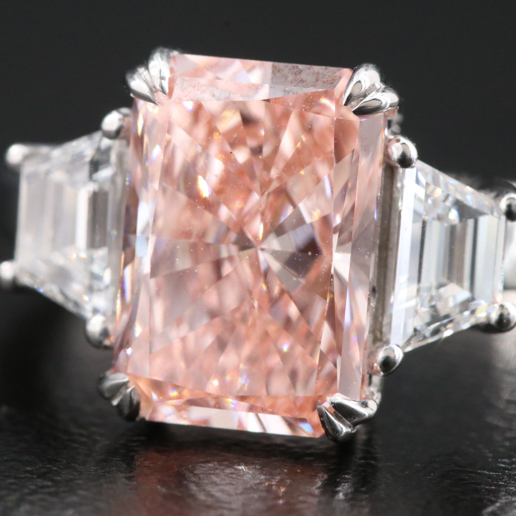 14K 3.85 CTW Fancy Vivid Pink Lab Grown Diamond Ring with IGI Report