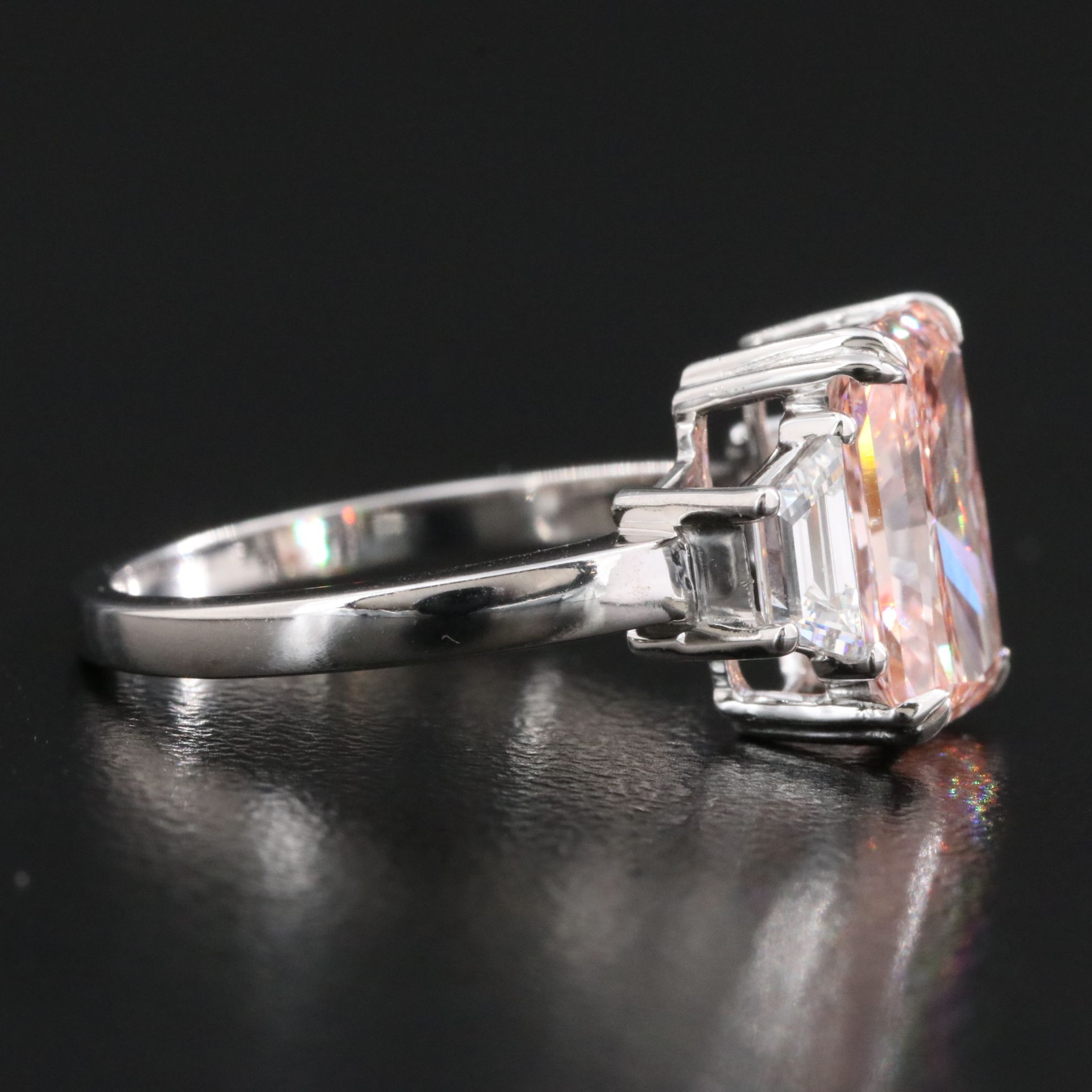 14K 3.85 CTW Fancy Vivid Pink Lab Grown Diamond Ring with IGI Report