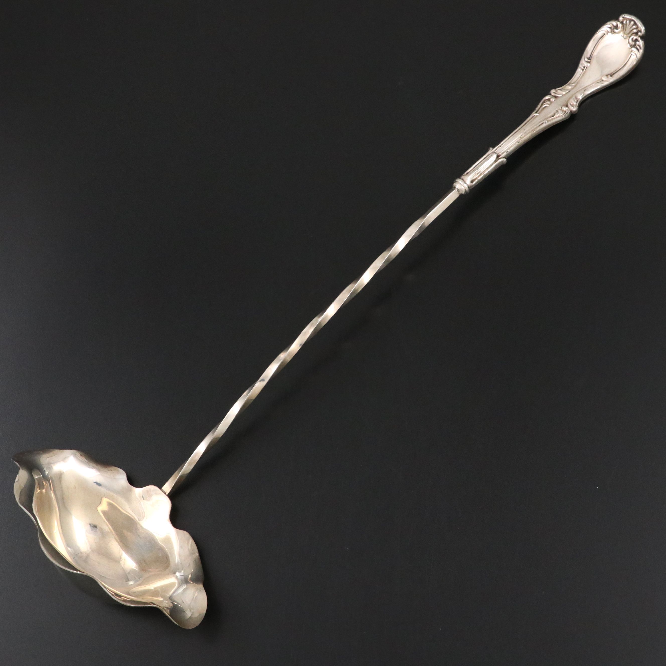 Birmingham Silver Co. Silver Plate Punch Bowl with Other Ladle