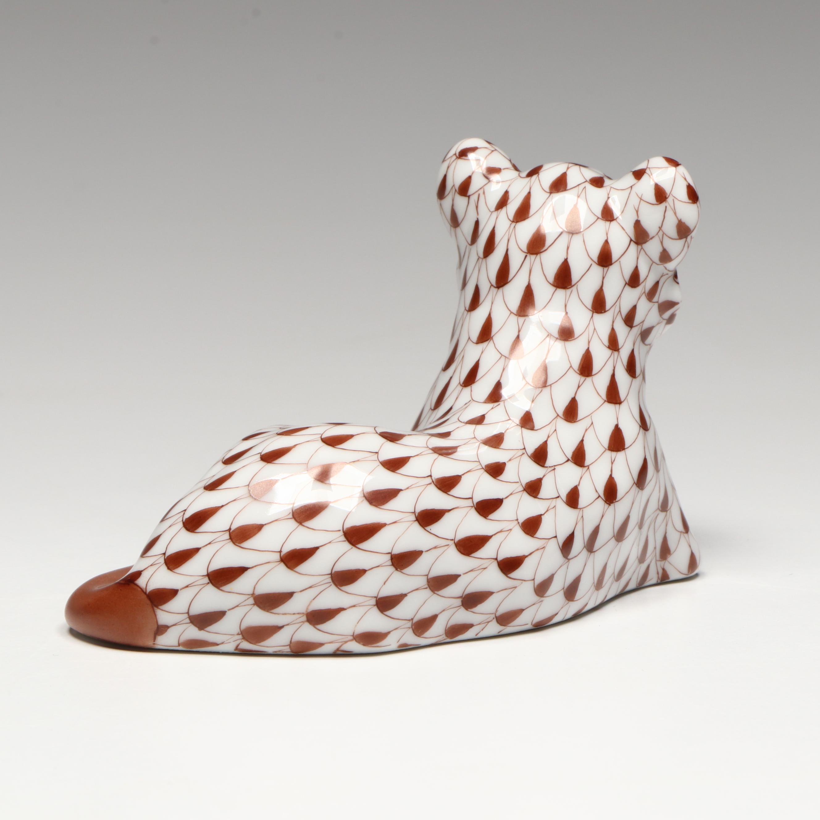 Herend Chocolate Fishnet with Gold "Young Lion" Porcelain Figurine