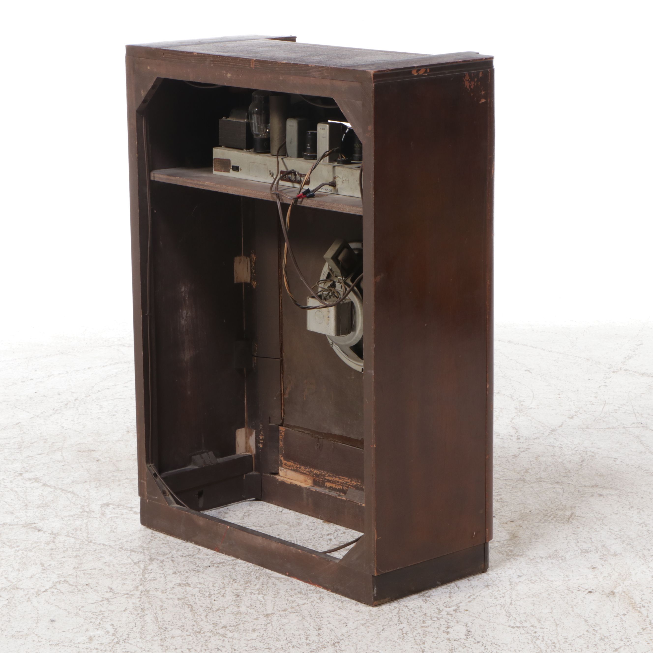 Westinghouse Console Burlwood and Bakelite Floor Model Radio