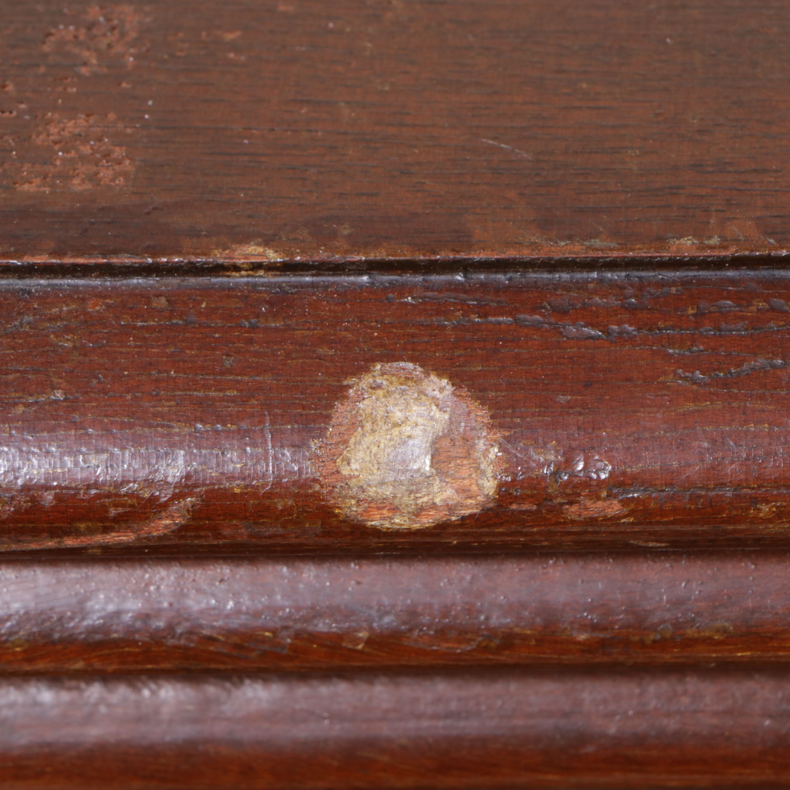 Westinghouse Console Burlwood and Bakelite Floor Model Radio