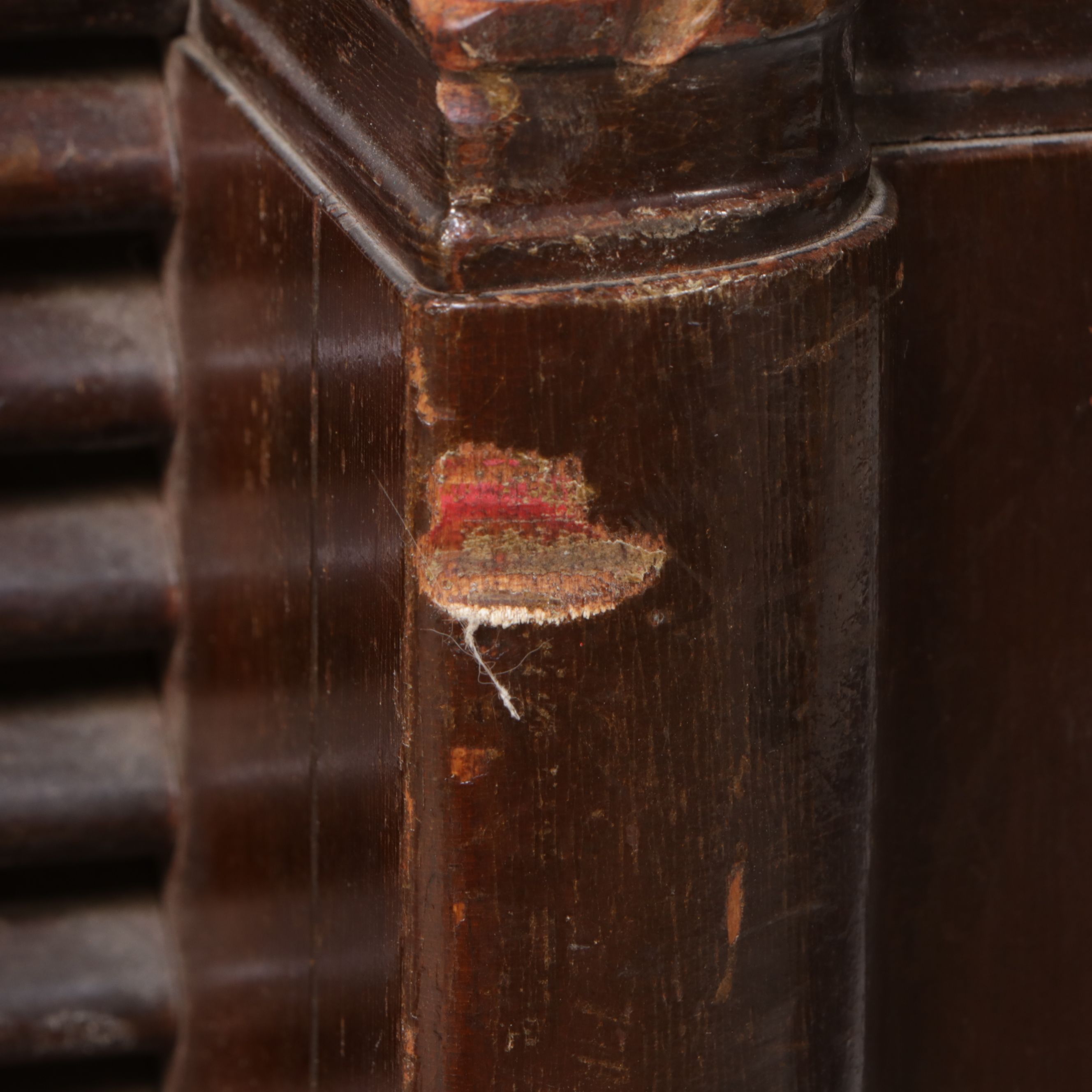 Westinghouse Console Burlwood and Bakelite Floor Model Radio