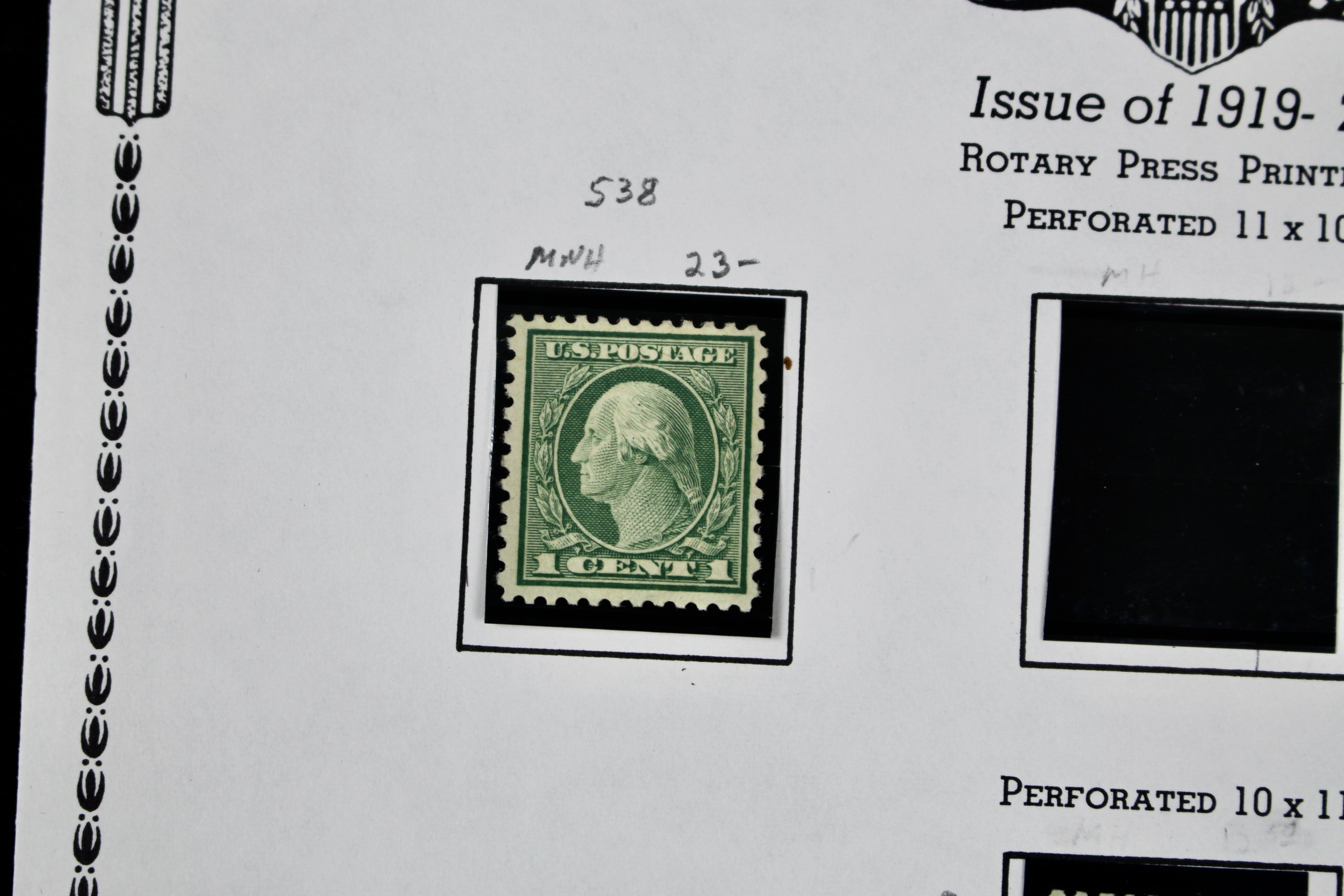 Twenty-Nine MNH Washington Franklin U.S. Postage Stamps, 1911 to 1921