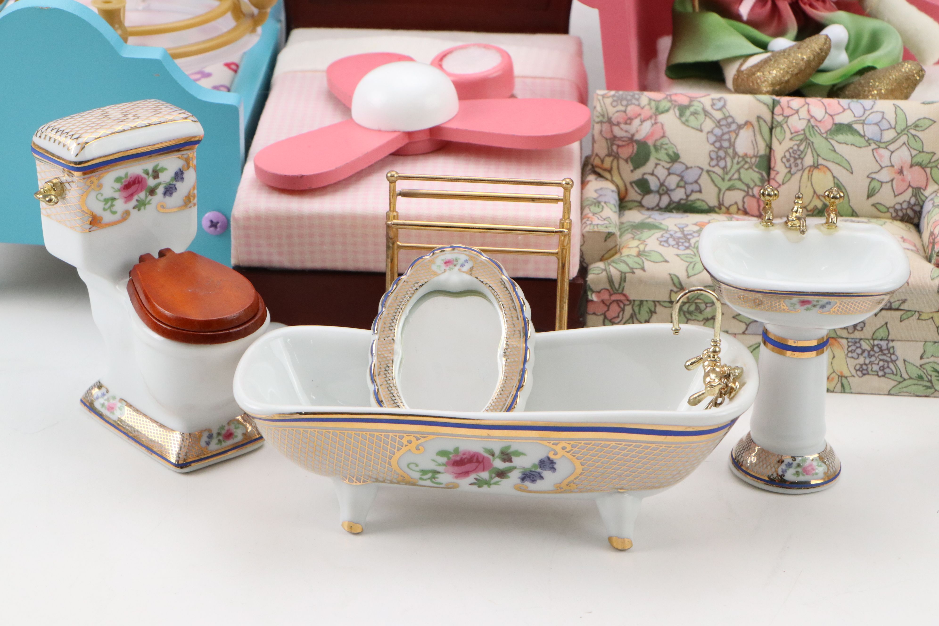 Dollhouse Miniature 1:12 Scale Bathroom, Dining, Living Room & Kitchen Furniture