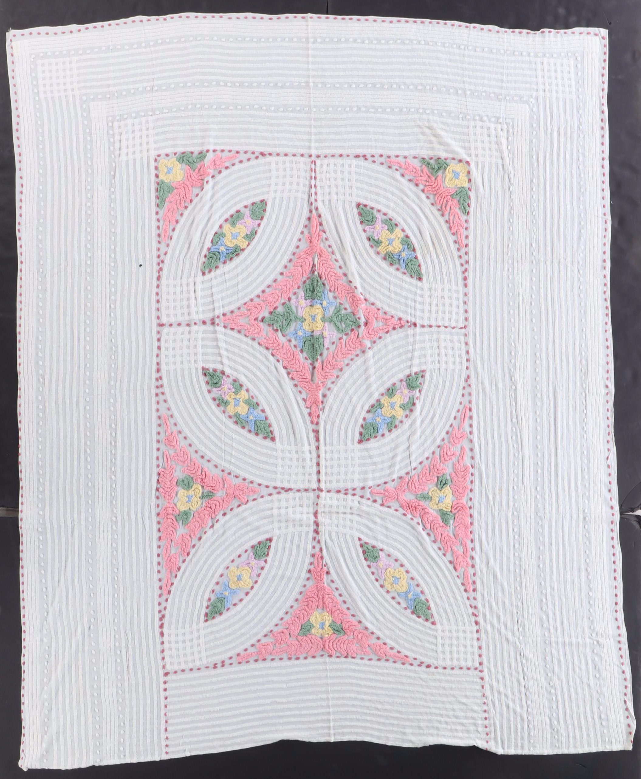 Floral Cotton Blankets with Lace Tablecloths and Cotton Placemats