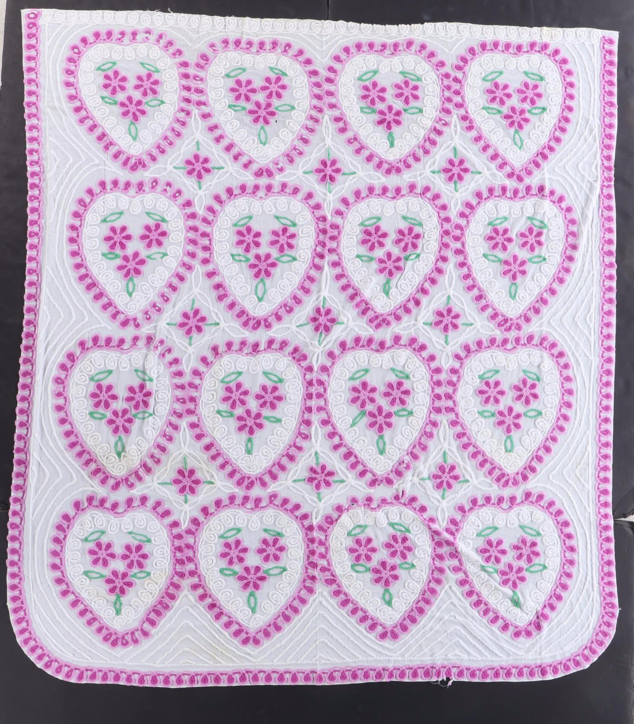 Floral Cotton Blankets with Lace Tablecloths and Cotton Placemats