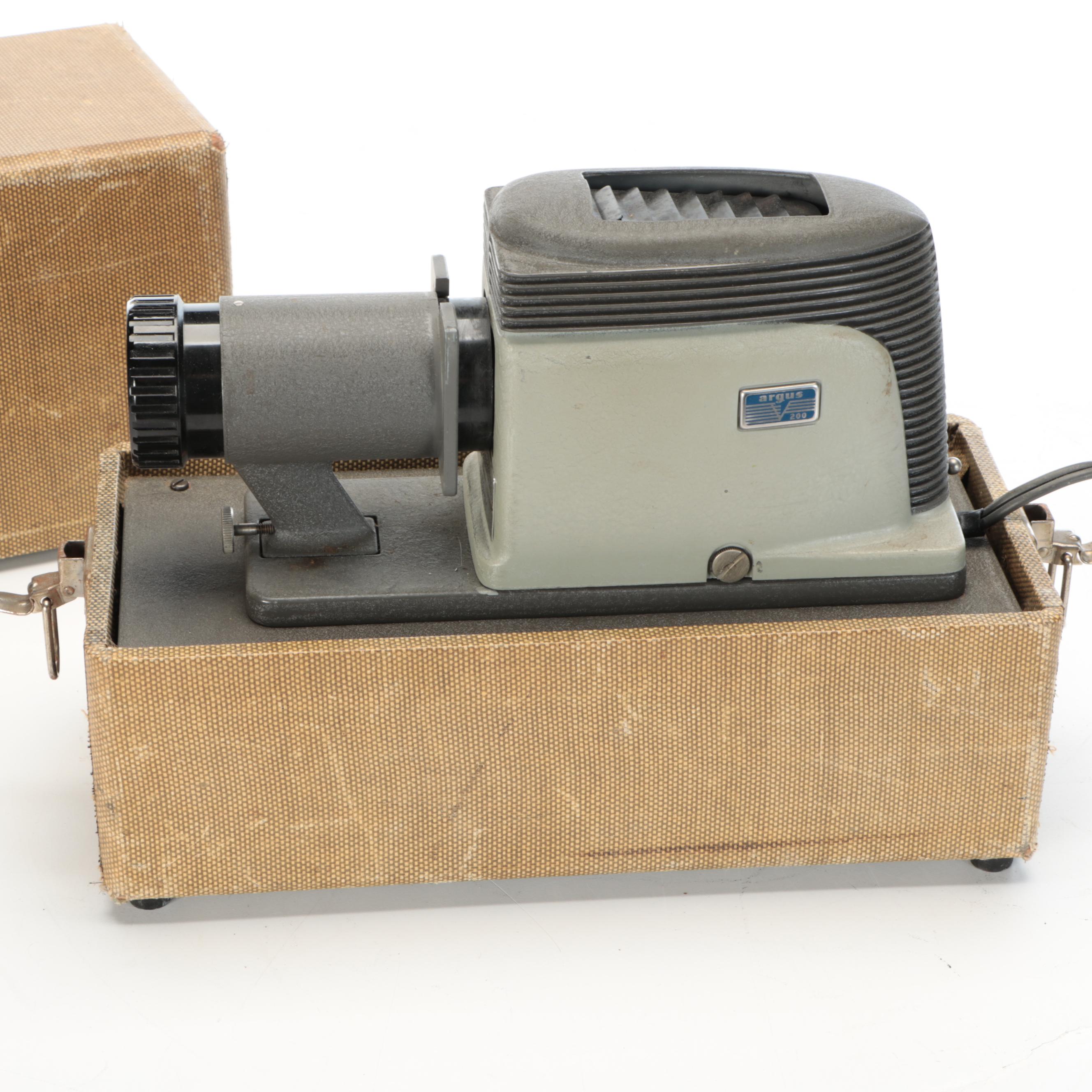Argus 200 Slide Projector in Portable Case with Slides, 1950s