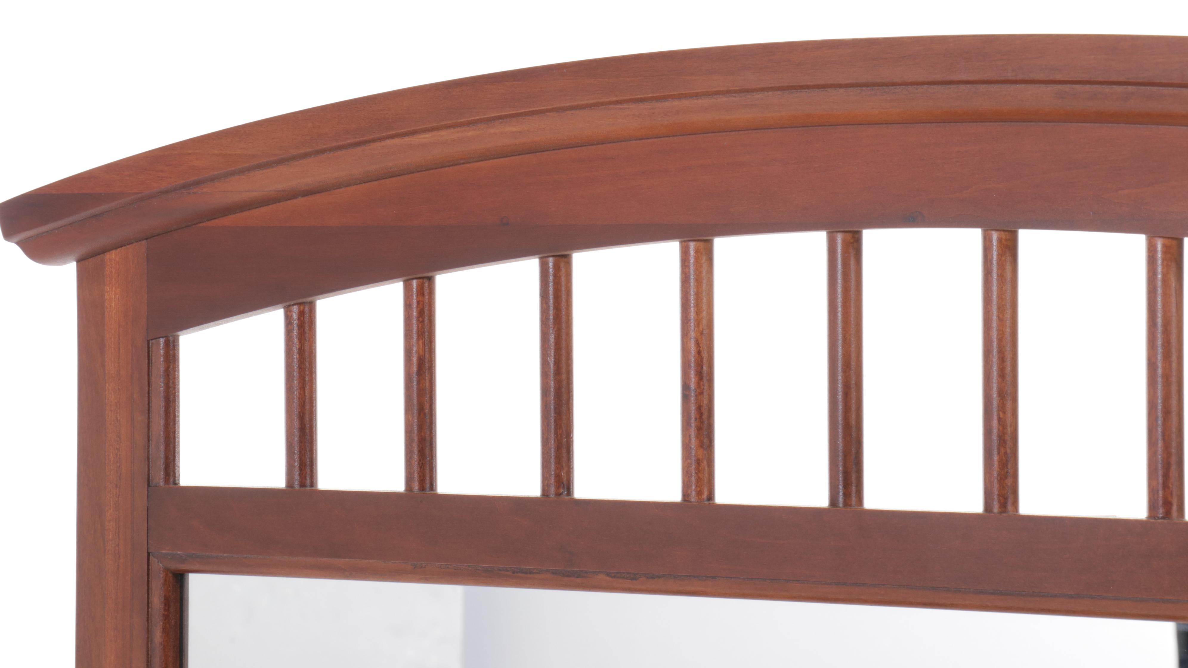 Traditional Style Mahogany Veneered Dresser