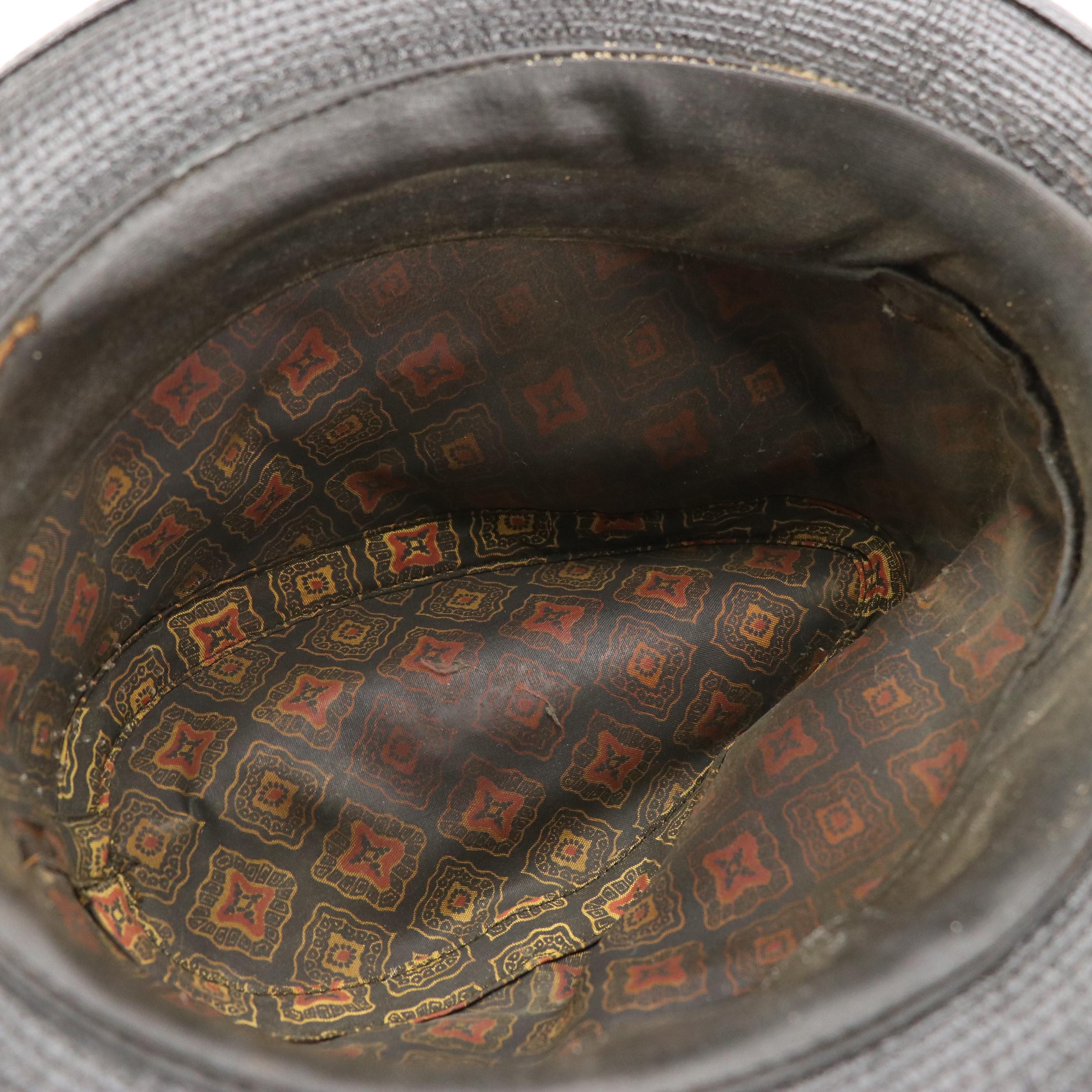 Fedora, Tall Pillbox, Casque, Fascinator, Half-Hat, Cloche, and Veiled Hats