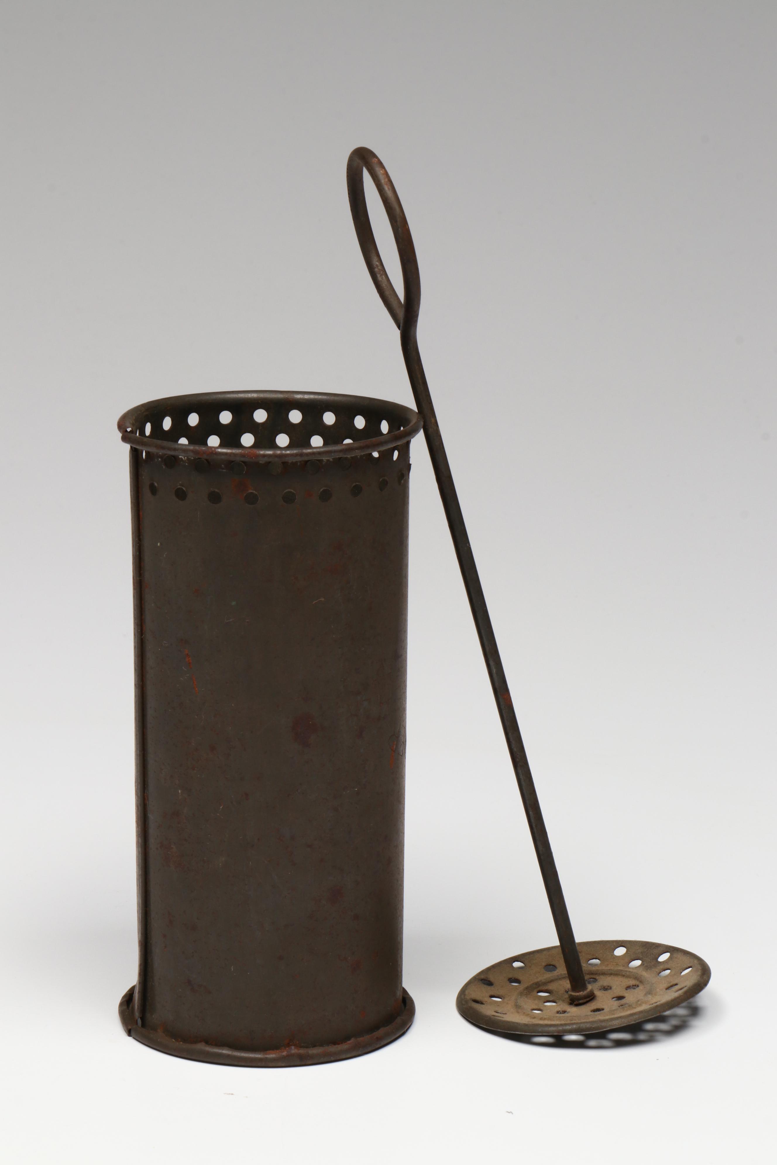 Dazey, Borden's Holt-Lyon with Other Mixers and Pitcher, Early to Mid-20th C.