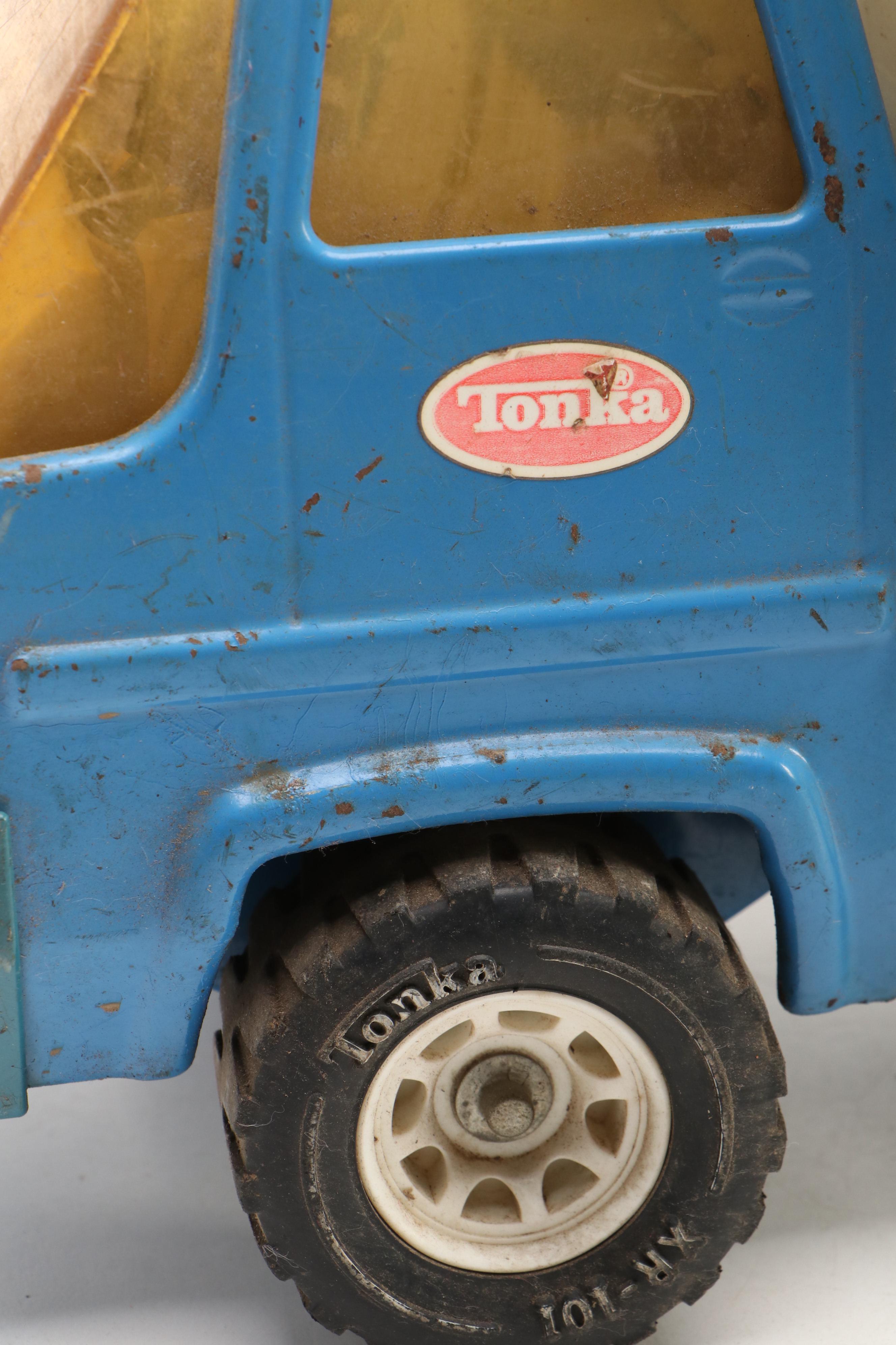 Vintage Tonka Diecast Metal Trucks