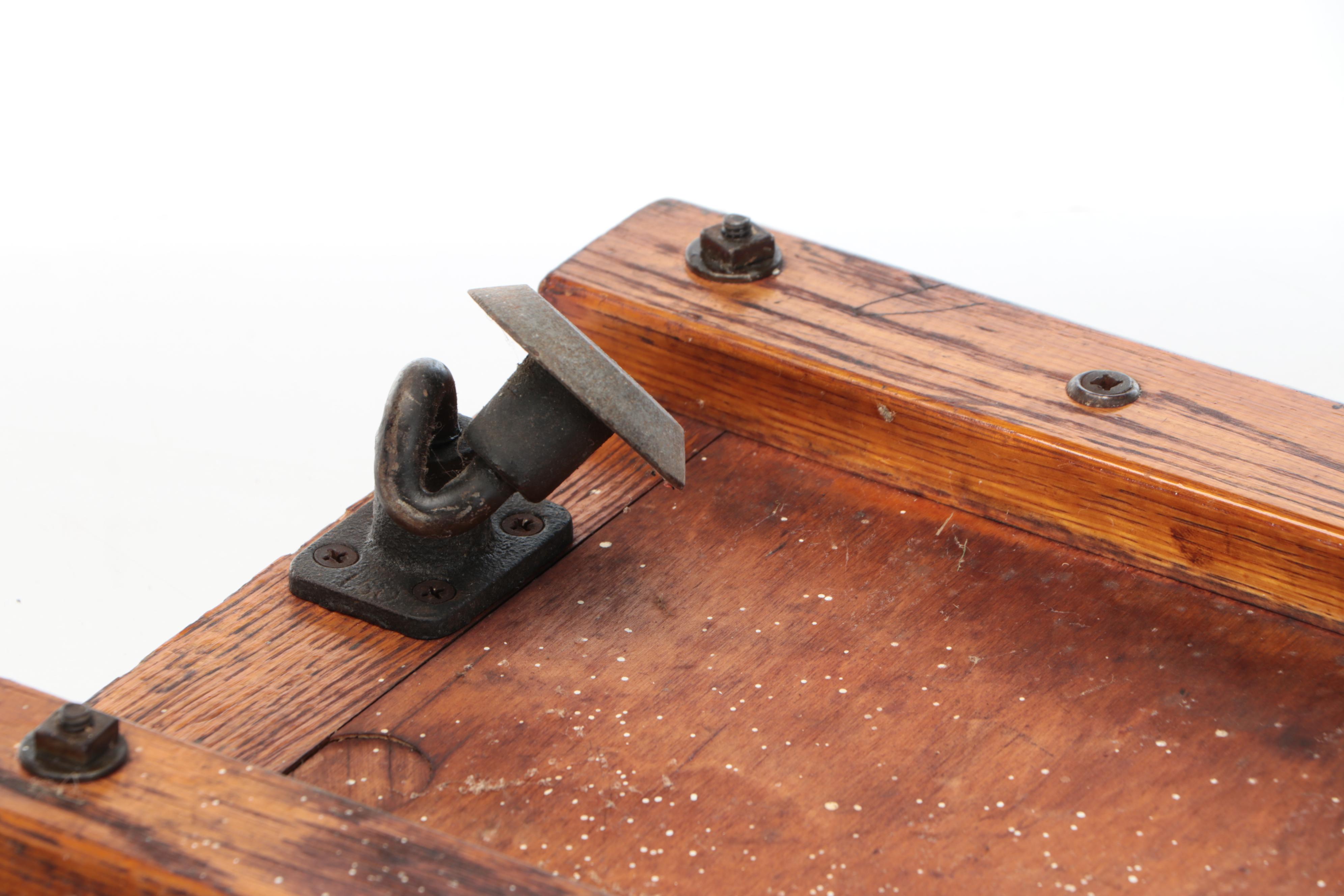 Uncle Bill's Discount Store Mechanics Garage Creeper