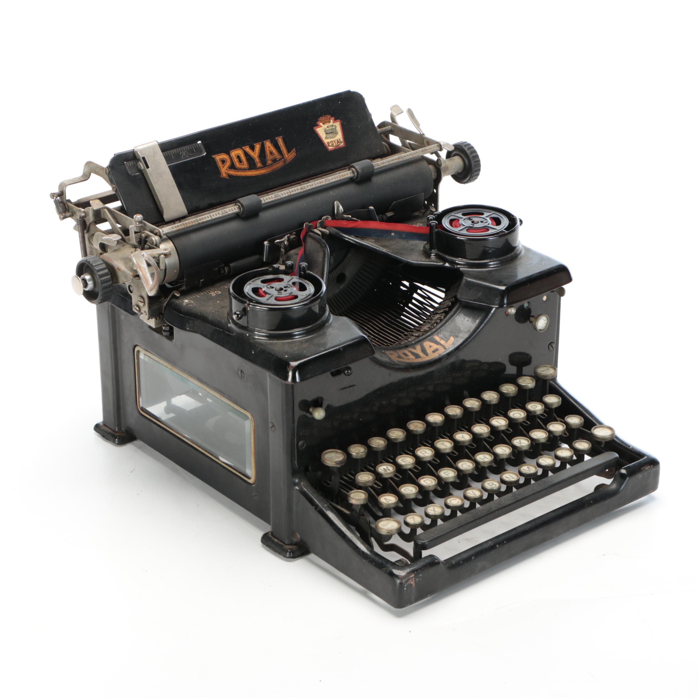 Royal Classic Metal Manual Typewriter