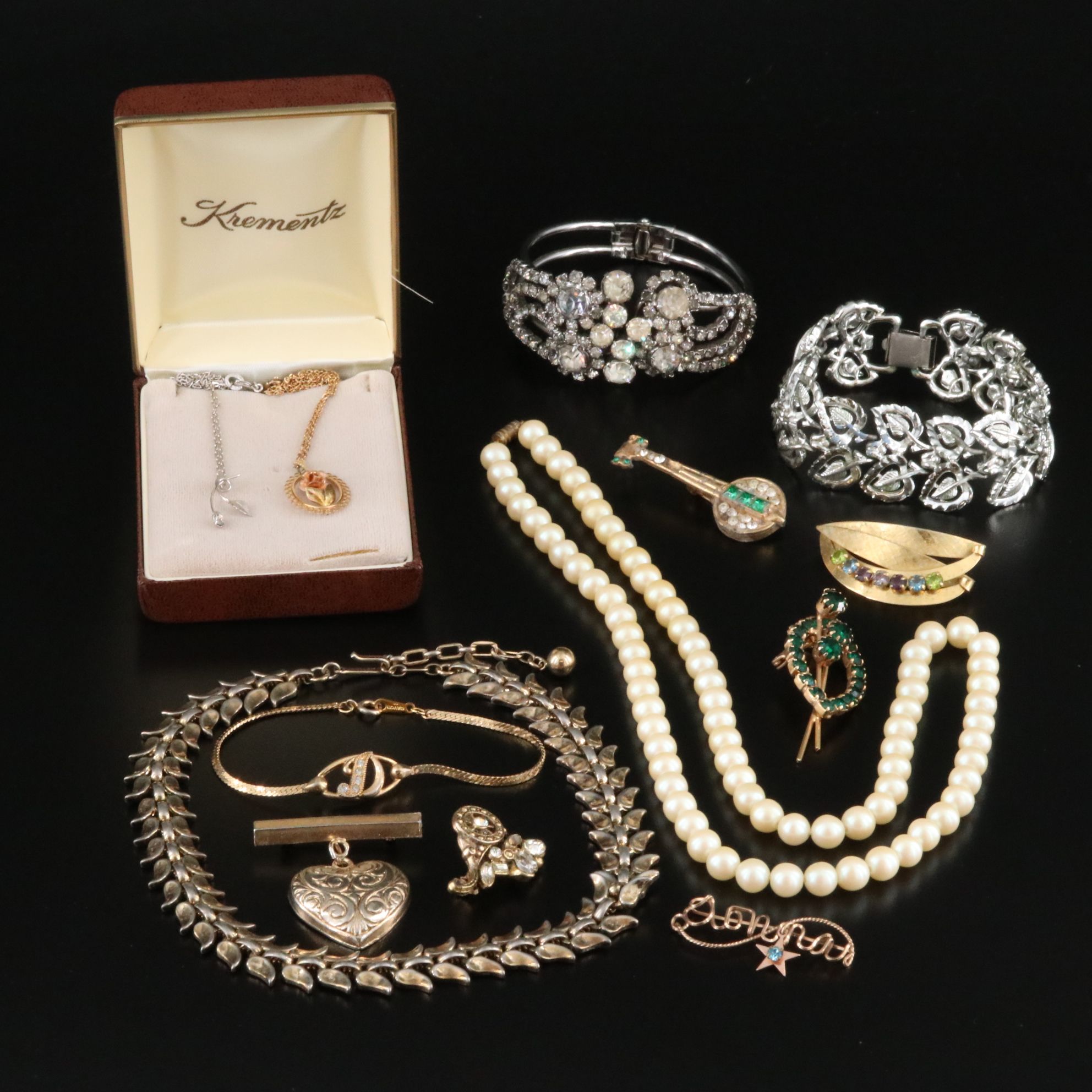 Krementz Featured in Vintage Jewelry Collection