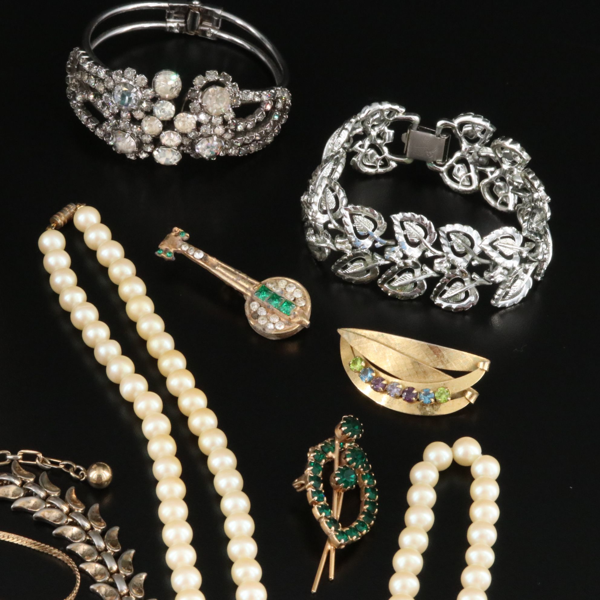 Krementz Featured in Vintage Jewelry Collection