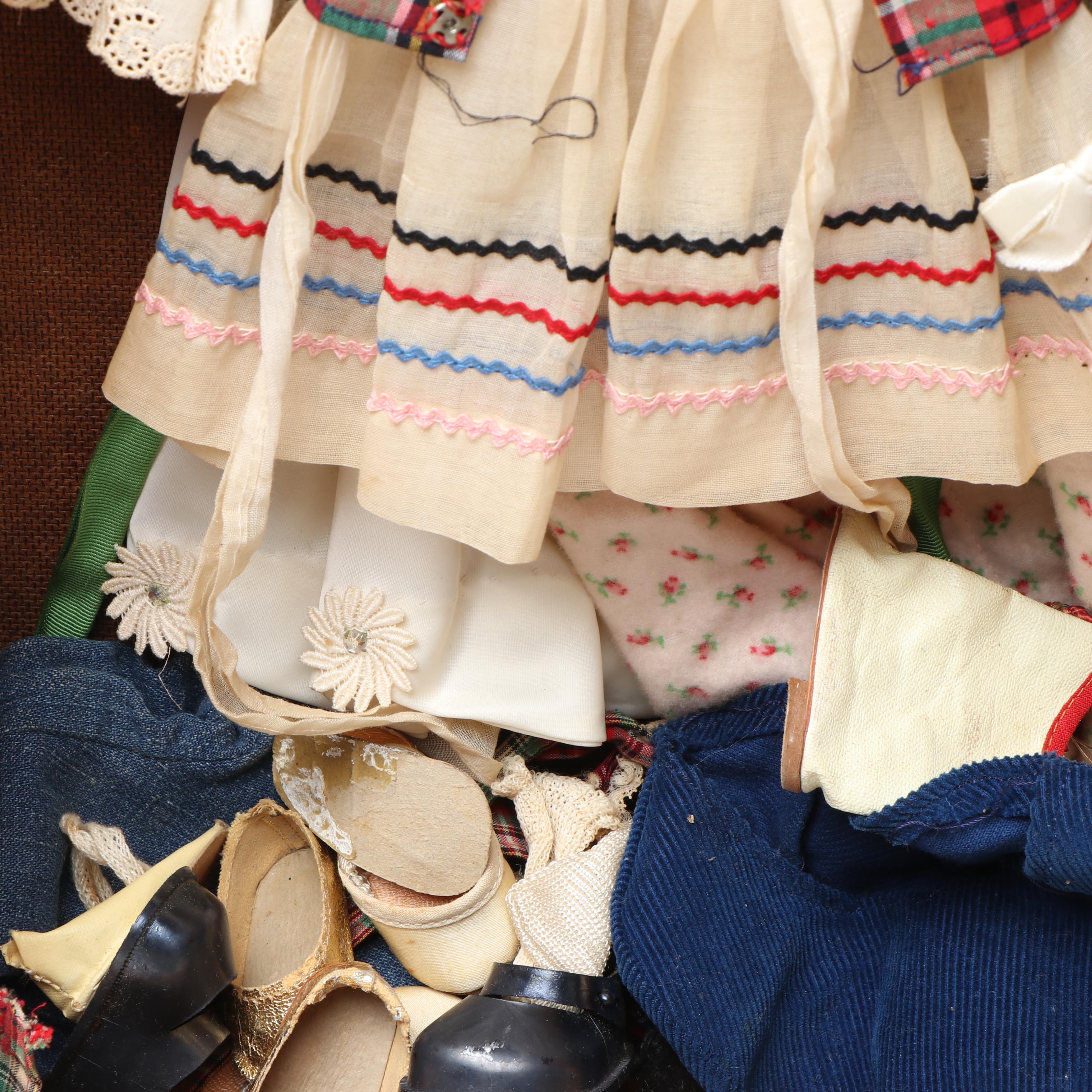 Sweet Sue Walker Doll, Storybook Dolls with Wardrobe and Accessories