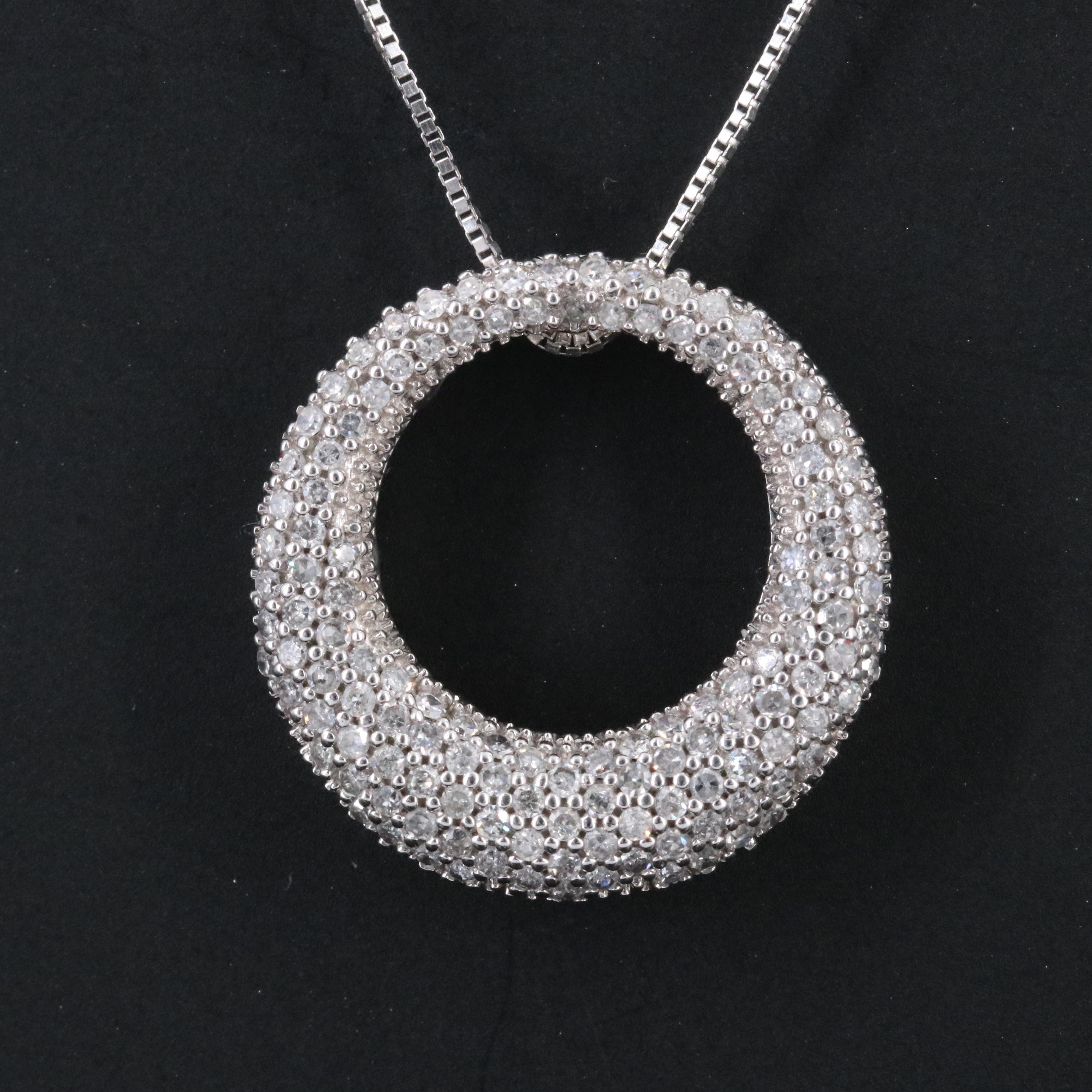 14K 0.38 CTW Pavé Diamond Graduated Circle Pendant Necklace