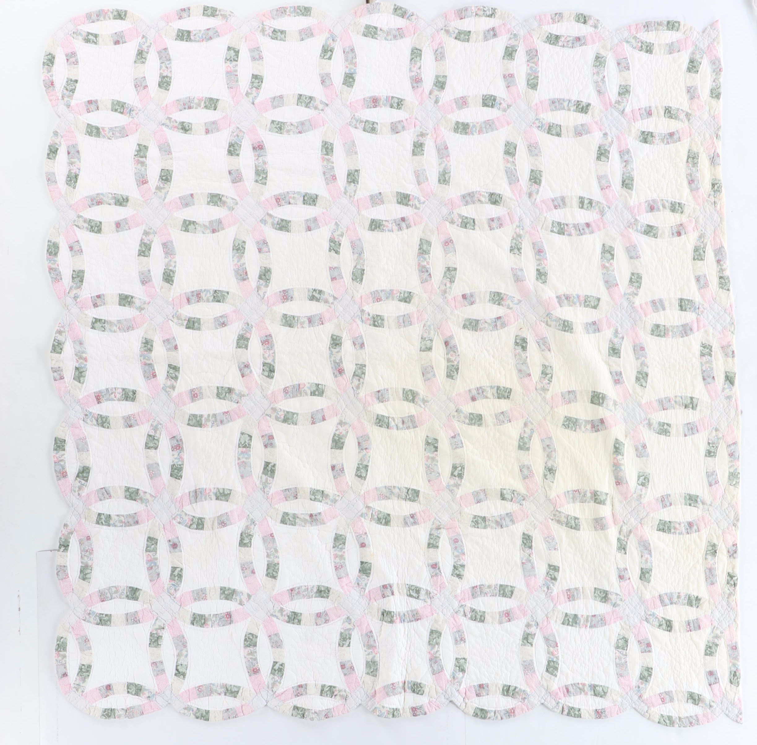 Double Wedding Ring Cotton Quilt with Cabin Style Hanging Quilt