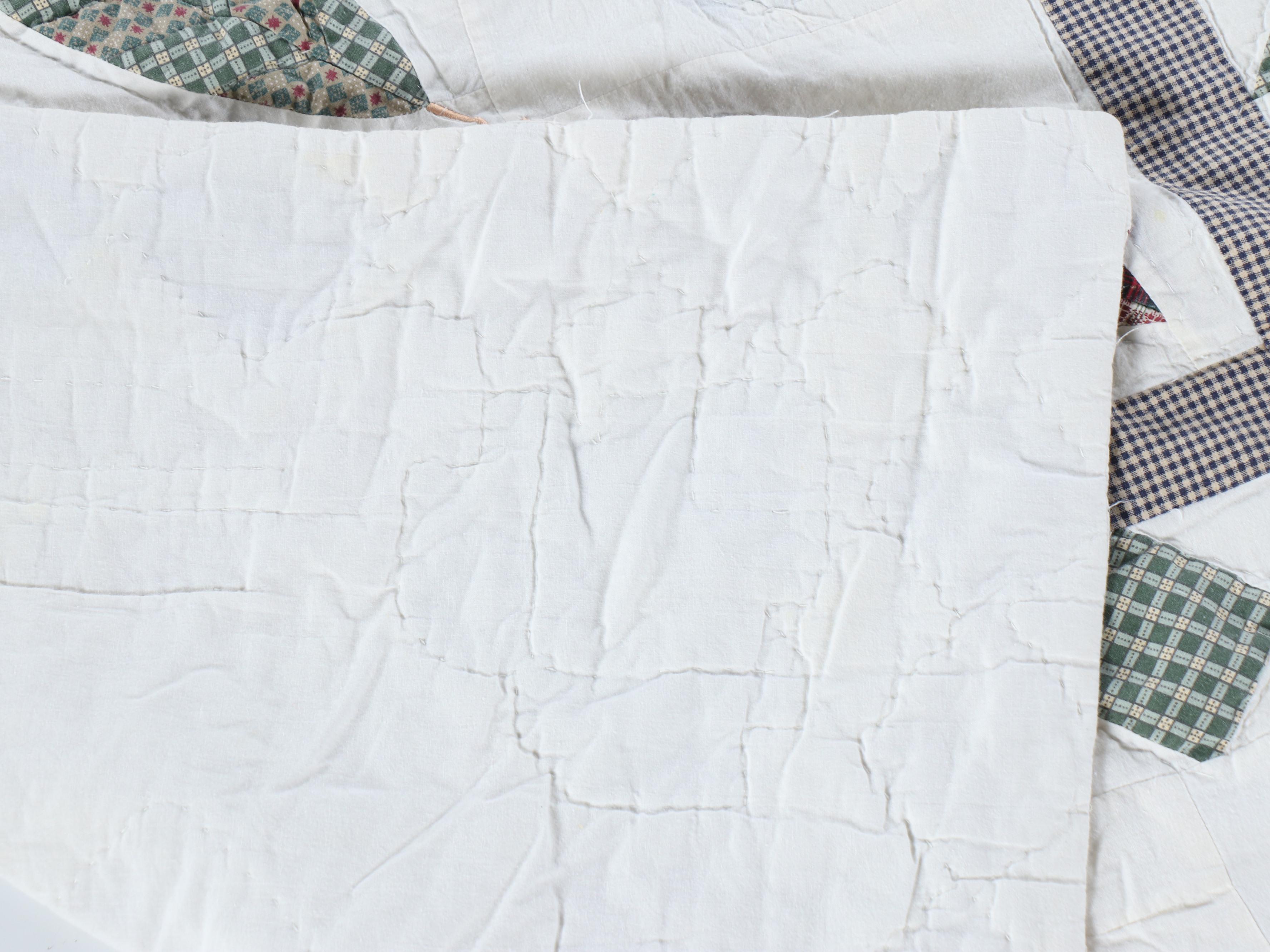 Double Wedding Ring Cotton Quilt with Cabin Style Hanging Quilt